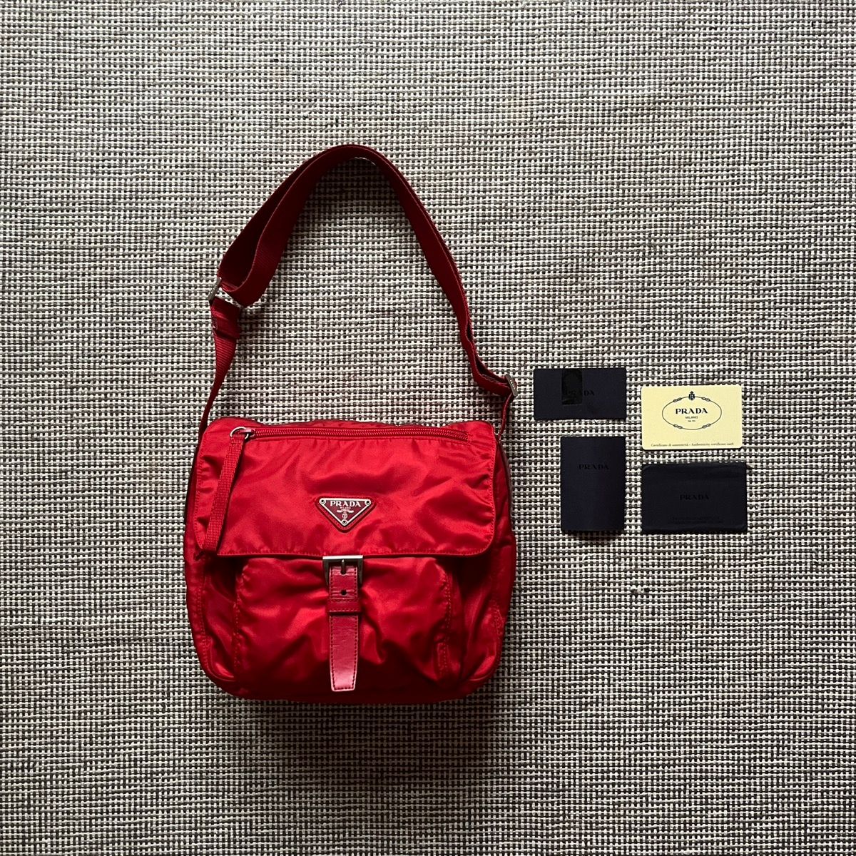 Pre-owned Prada Crossbody Messenger Bag In Red