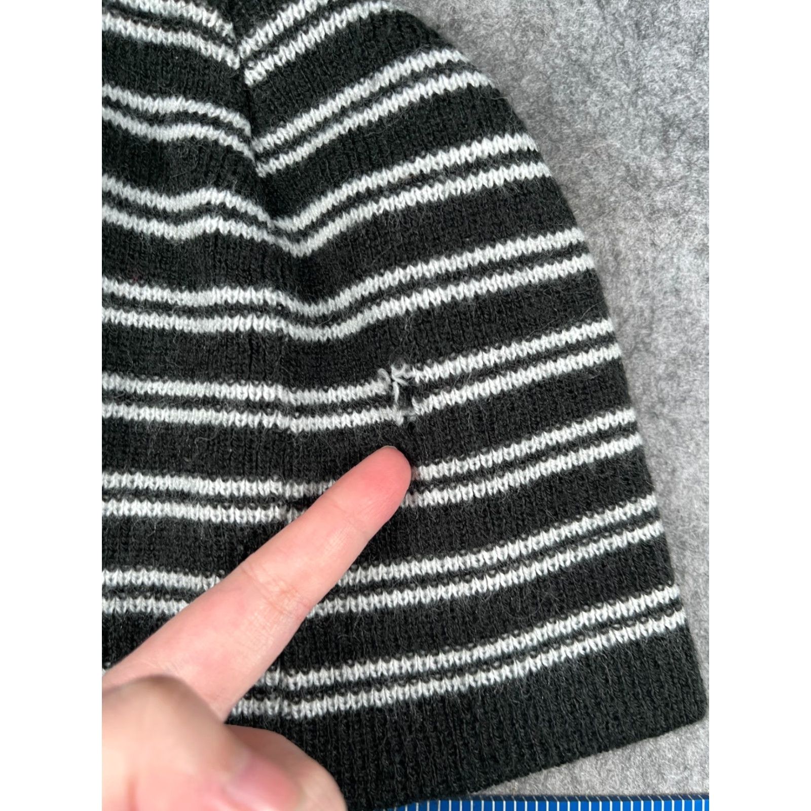 Vintage **Accessory Network Group Beanie OS Black White Stripe Adult Acrylic Knit** User: **Black White Stripe Adult Beanie OS Acrylic Knit** Size ONE SIZE - 4 Thumbnail