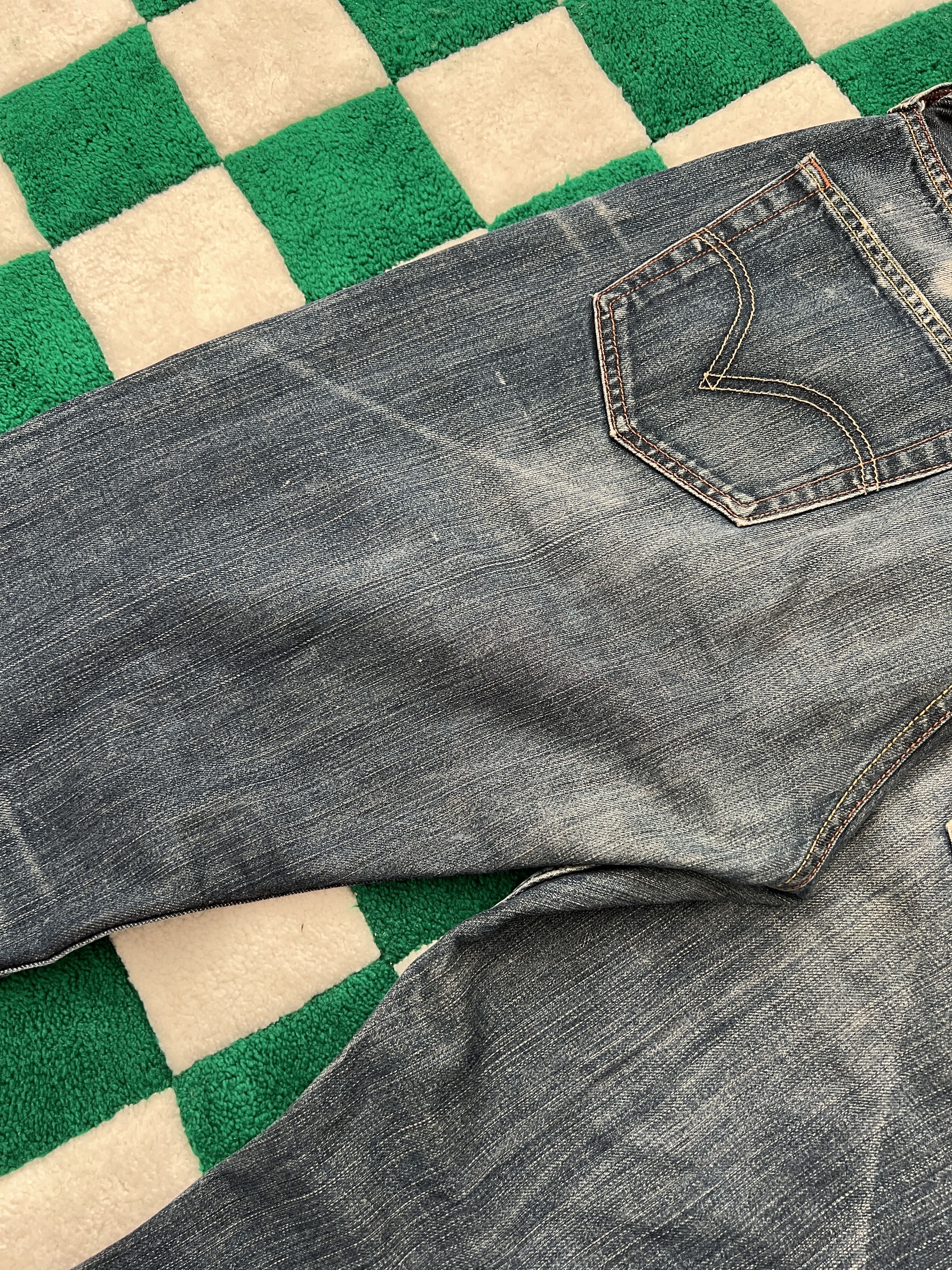 Levi's Levis 501 Vintage Custom Faded Denim Jeans size W33 L30 Size US 33 - 4 Thumbnail