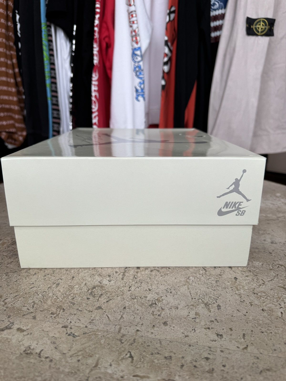Jordan Brand Jordan 4 Retro SB Pine Green Size US 11 / EU 44 - 16 Thumbnail