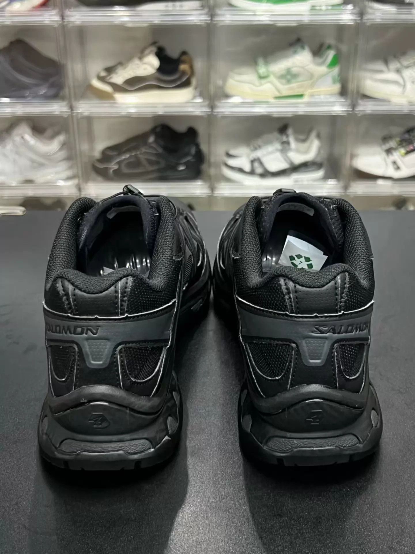 Salomon Salomon XT-Quest Black 42.5EU Nearnew Trail Shoes Size US 9.5 / EU 42-43 - 6 Thumbnail