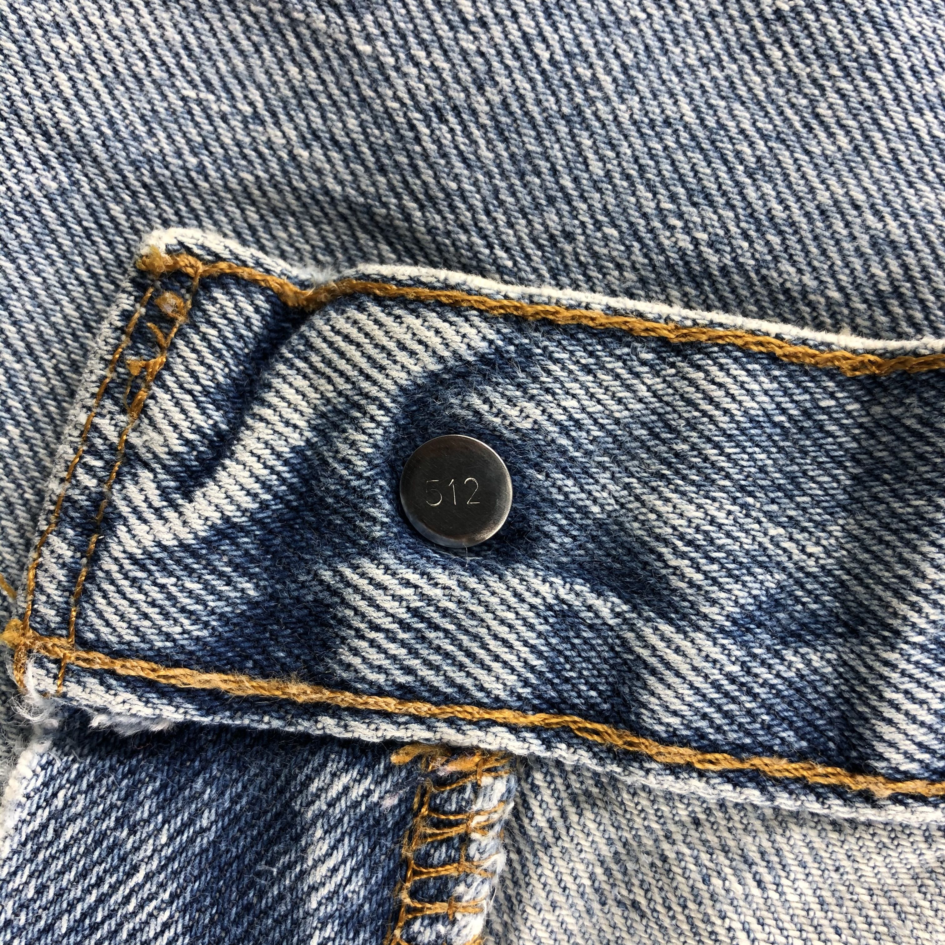 Levi's Vintage 90s Light Wash Levis 512 Jeans-J1217 Size US 33 - 9 Thumbnail