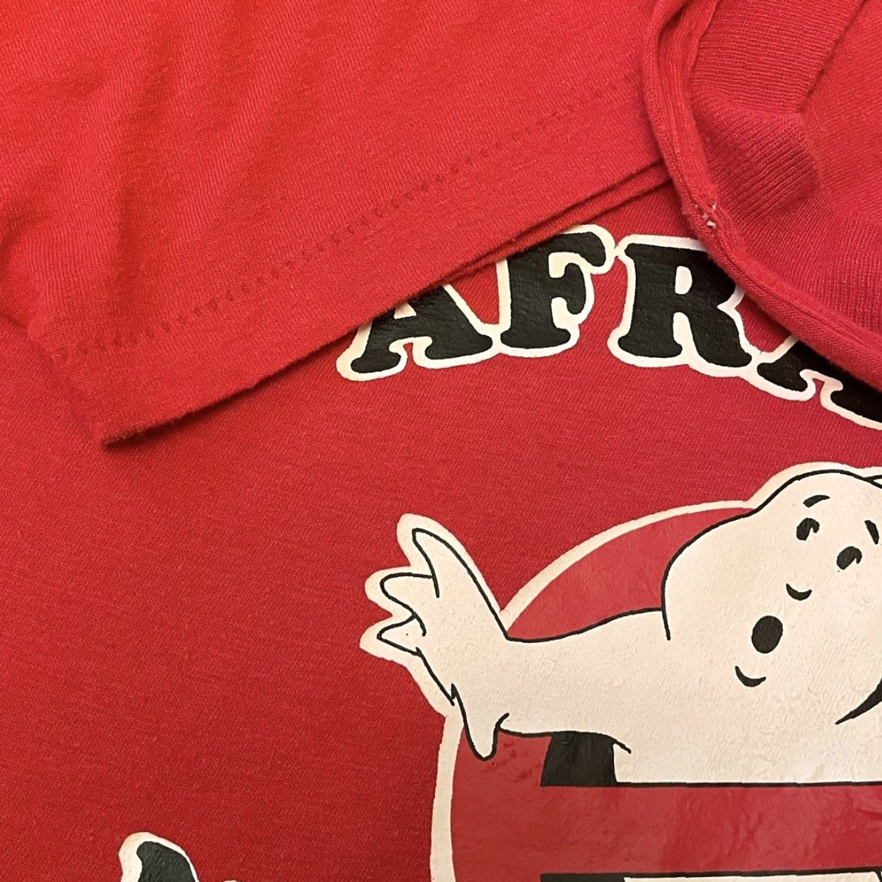 Vintage VINTAGE Ghostbusters Aint Afraid Of No Ghost VTG Iron On Tee Shirt L Red 80s Mens T-Shirt Size US L / EU 52-54 / 3 - 2 Thumbnail