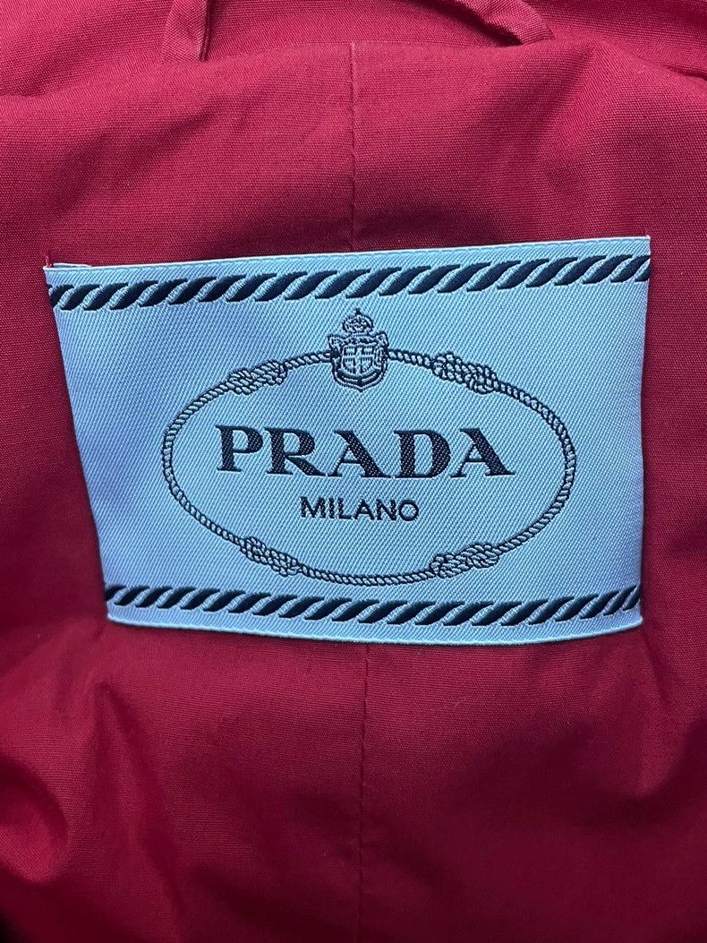 Prada Prada Red hooded short down jacket Size XS / US 0-2 / IT 36-38 - 4 Thumbnail