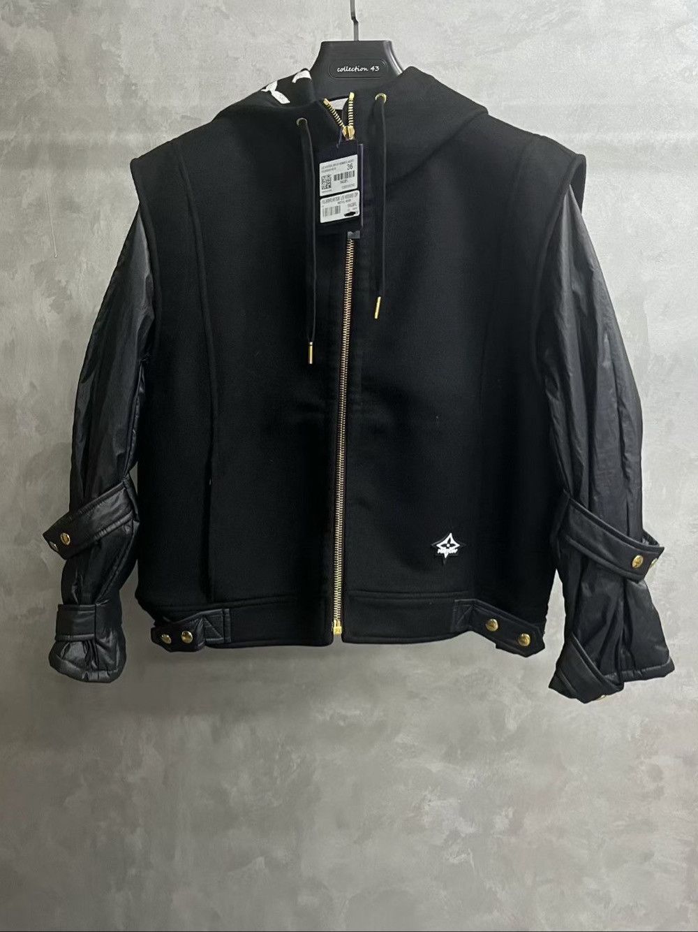 Louis Vuitton Louis Vuitton Monogram Hooded Bomber Jacket Size 36 Size XS / US 0-2 / IT 36-38 - 1 Thumbnail