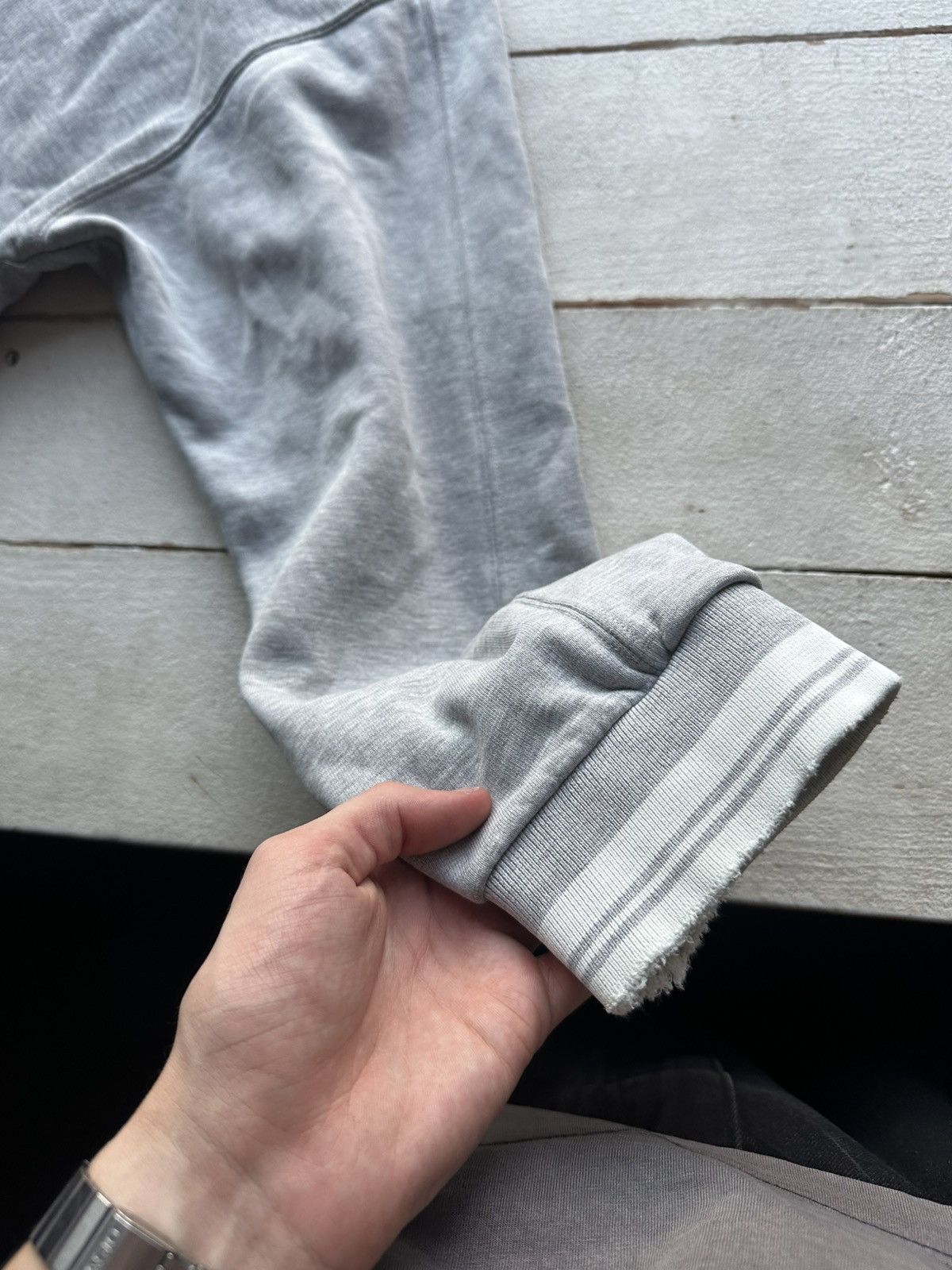Vintage 🚨90s Nike Big Logo Swoosh Gray Oversized Sweatshirt y2k rare Size US S / EU 44-46 / 1 - 10 Thumbnail