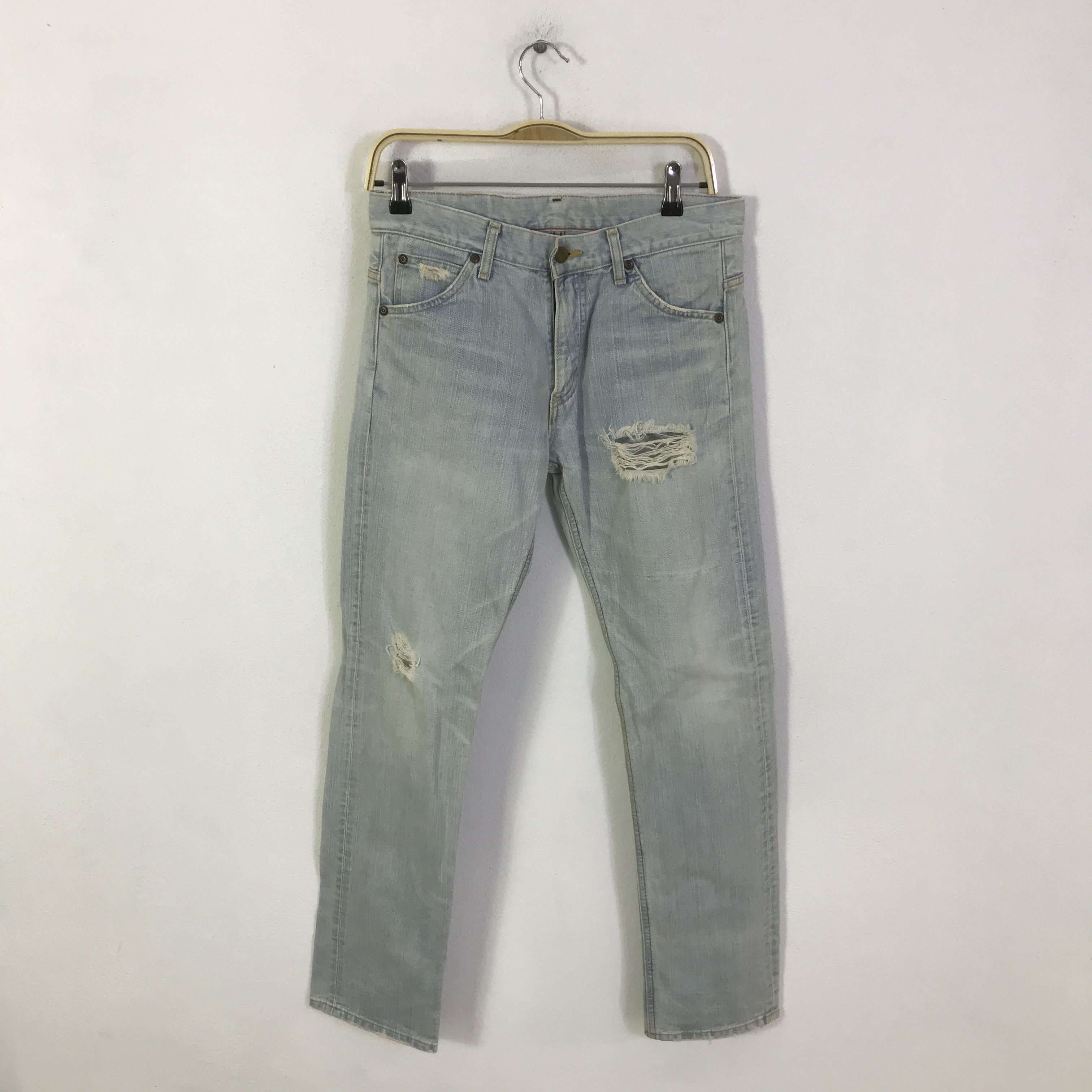 Lee Lee Light wash denim distressed denim pants K74B12 Size US 28 / EU 44 - 1 Thumbnail