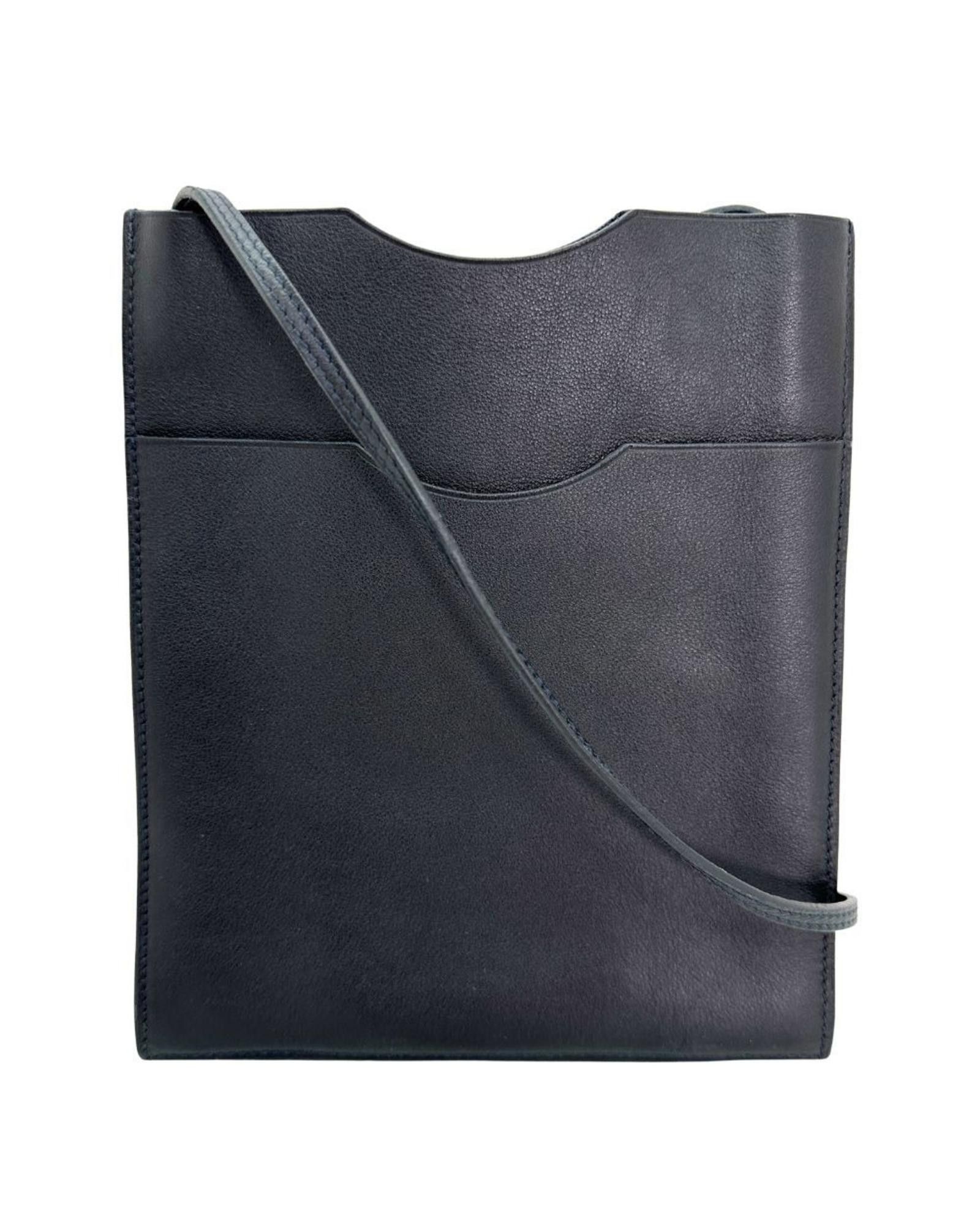 image of Hermes Elegant Leather Shoulder Clutch Bag in Black, Women's
