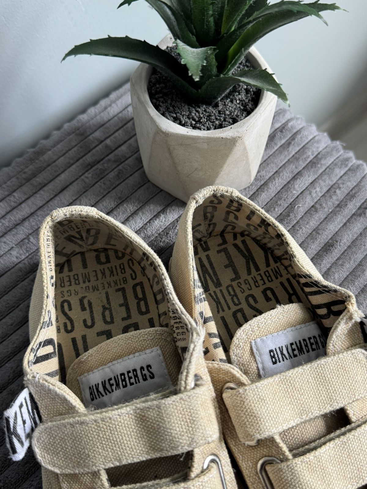 Dirk Bikkembergs Dirk Bikkembergs Canvas Y2K Shoes Sneakers Size US 6 / IT 36 - 13 Thumbnail