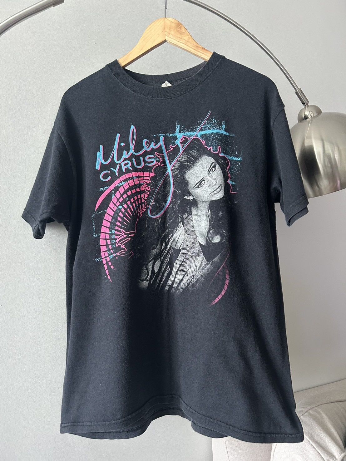 Other Miley Cyrus T Shirt 00’ Size US L / EU 52-54 / 3 - 1 Thumbnail