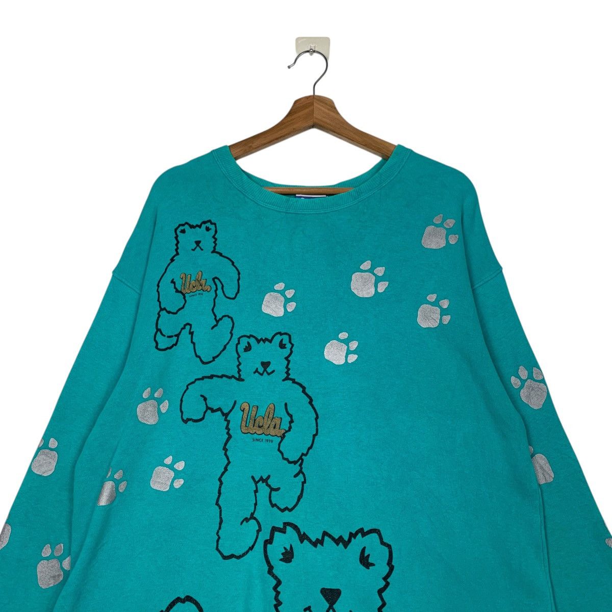 Vintage UCLA Running Bear Graphic Pullover Crewneck Sweater 2243-C99 Size XL / US 12-14 / IT 48-50 - 2 Thumbnail