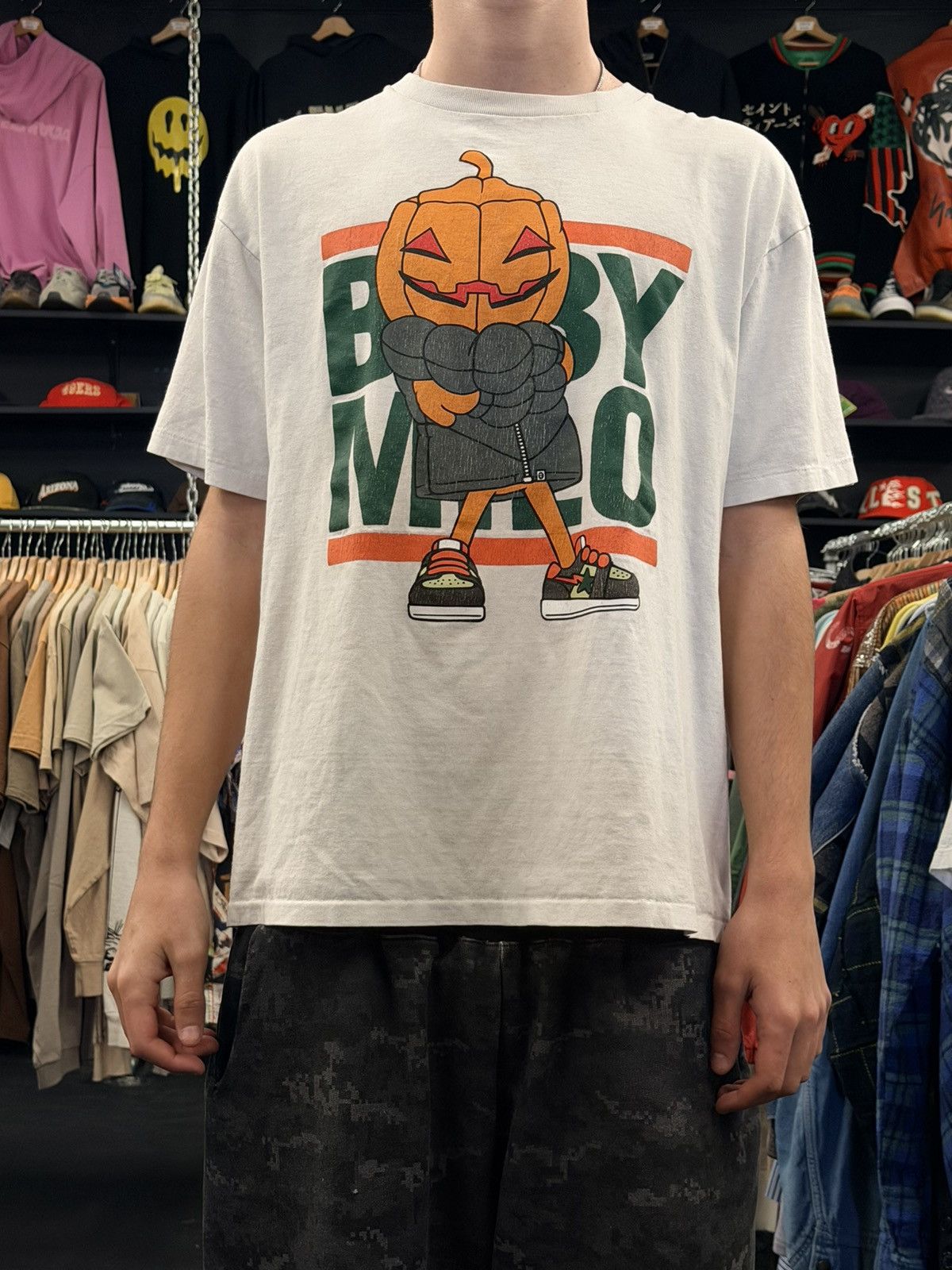 Bape Bape Bee Logo T-Shirt Size US XL / EU 56 / 4 - 1 Thumbnail