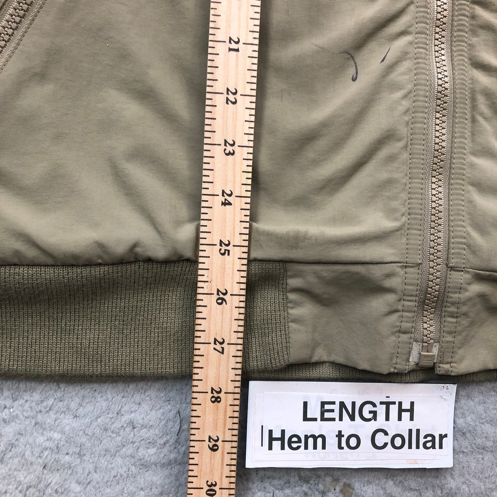 L.L. Bean LL Bean Nylon Fleece Lined Insulated Warm Up Jacket Mens L Size US L / EU 52-54 / 3 - 9 Thumbnail