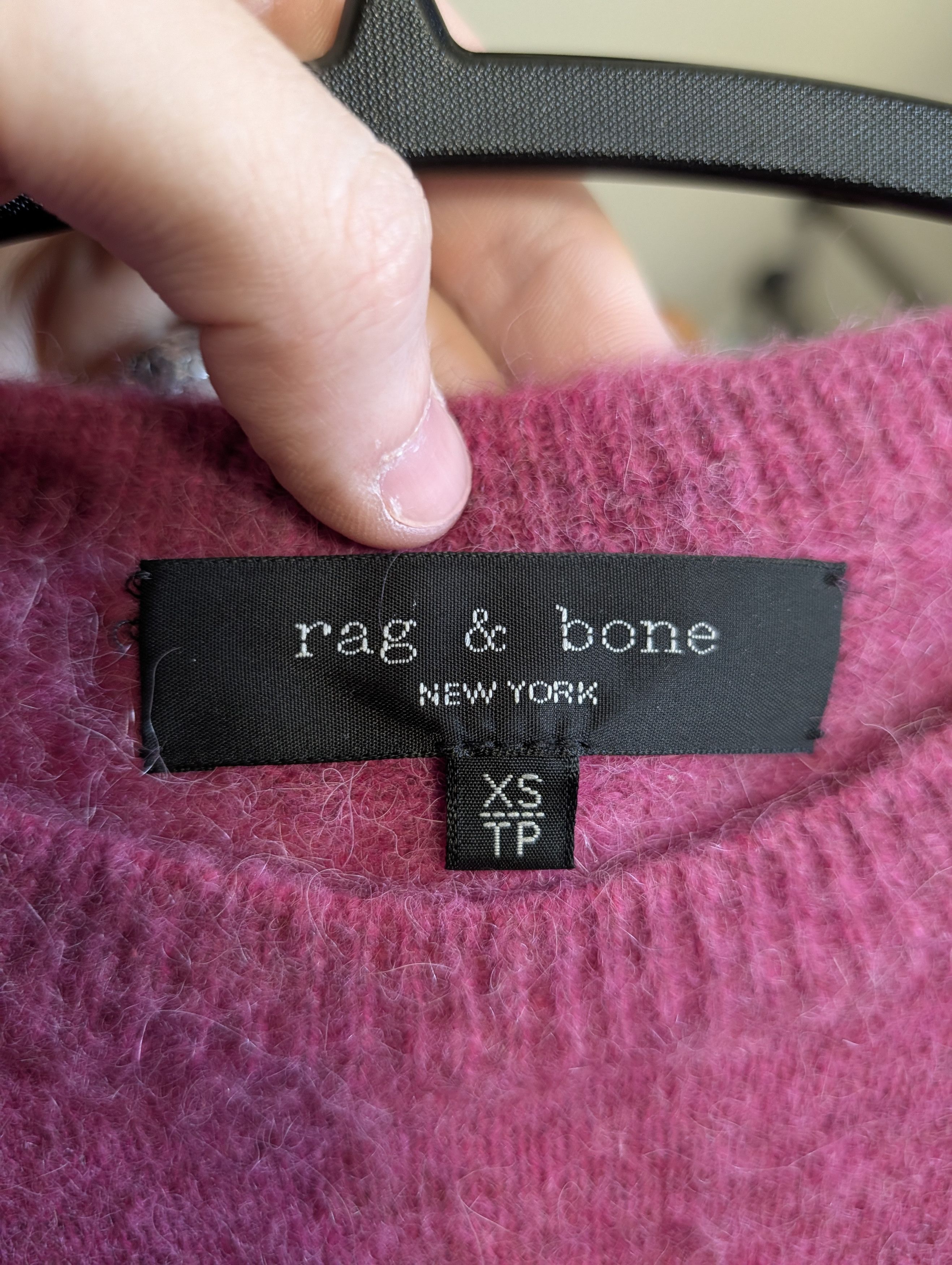 Rag & Bone ALPACA Fuzzy Knit Pink Rock N Roll Sweater XS Size US XS / EU 42 / 0 - 7 Thumbnail