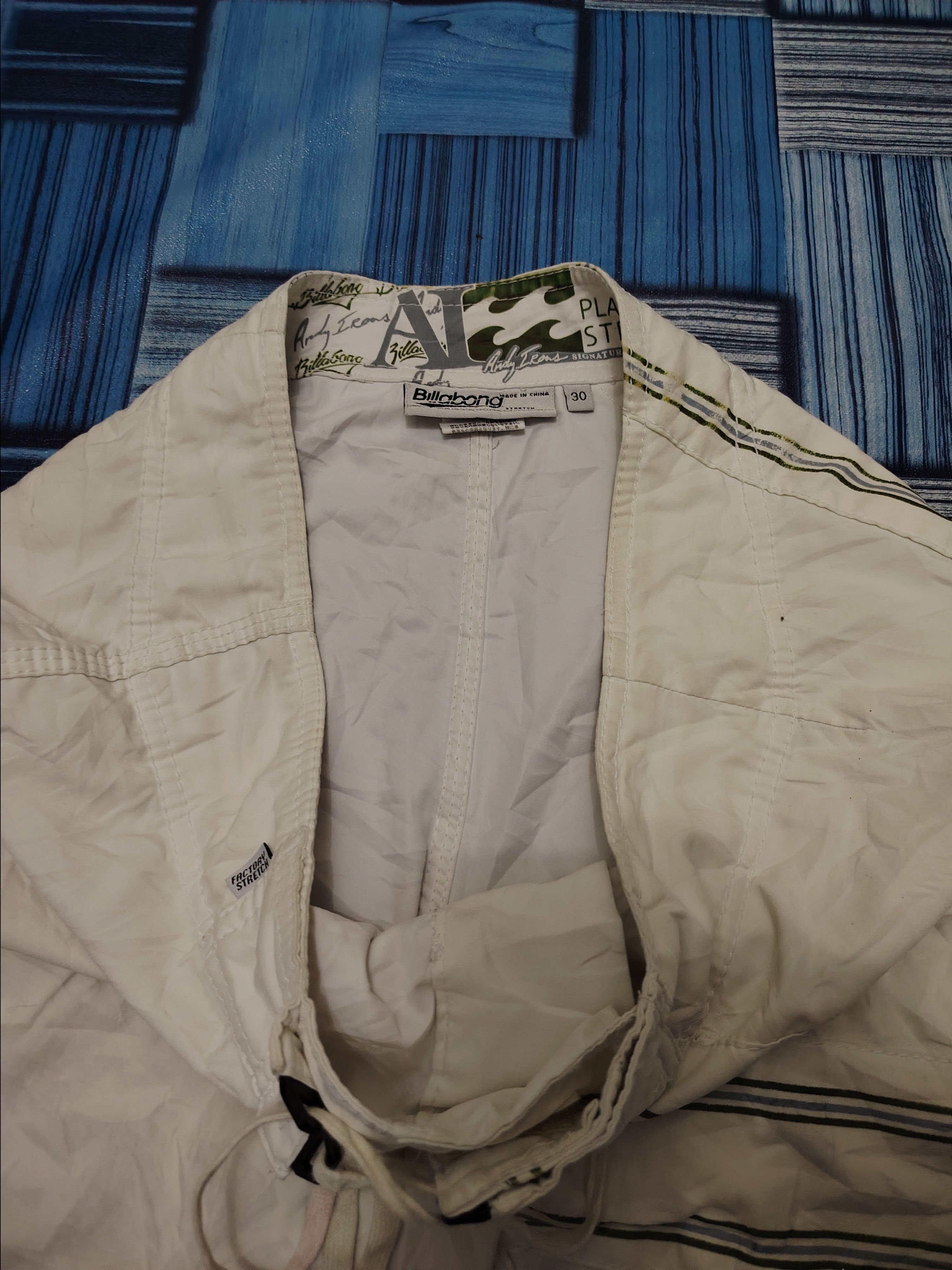 Billabong vtg billabong short Pants Size US 31 - 10 Thumbnail