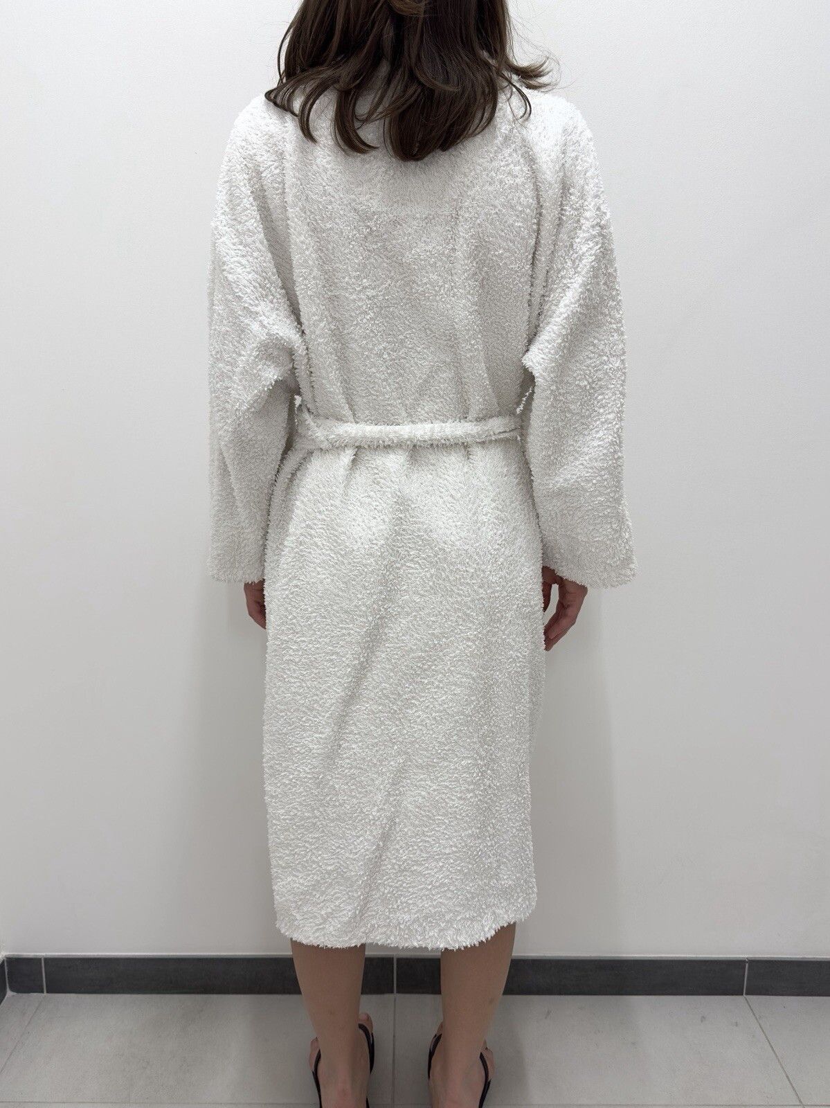 Yves Saint Laurent YSL Yves Saint Laurent White Cotton Robe Embroidered Logo Size M / US 6-8 / IT 42-44 - 12 Thumbnail