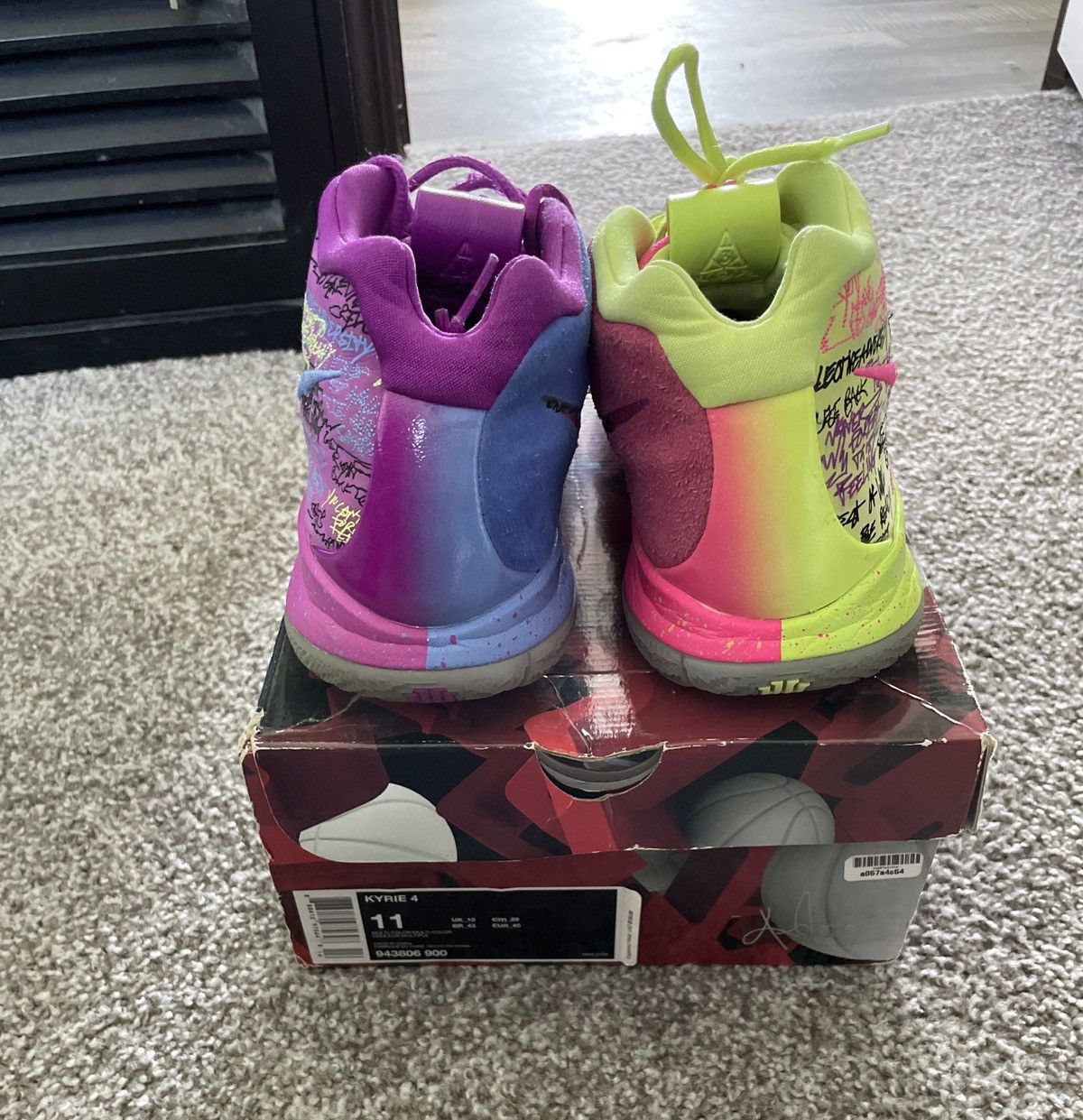 Nike Kyrie 4 Confetti Size US 11 / EU 44 - 2 Thumbnail