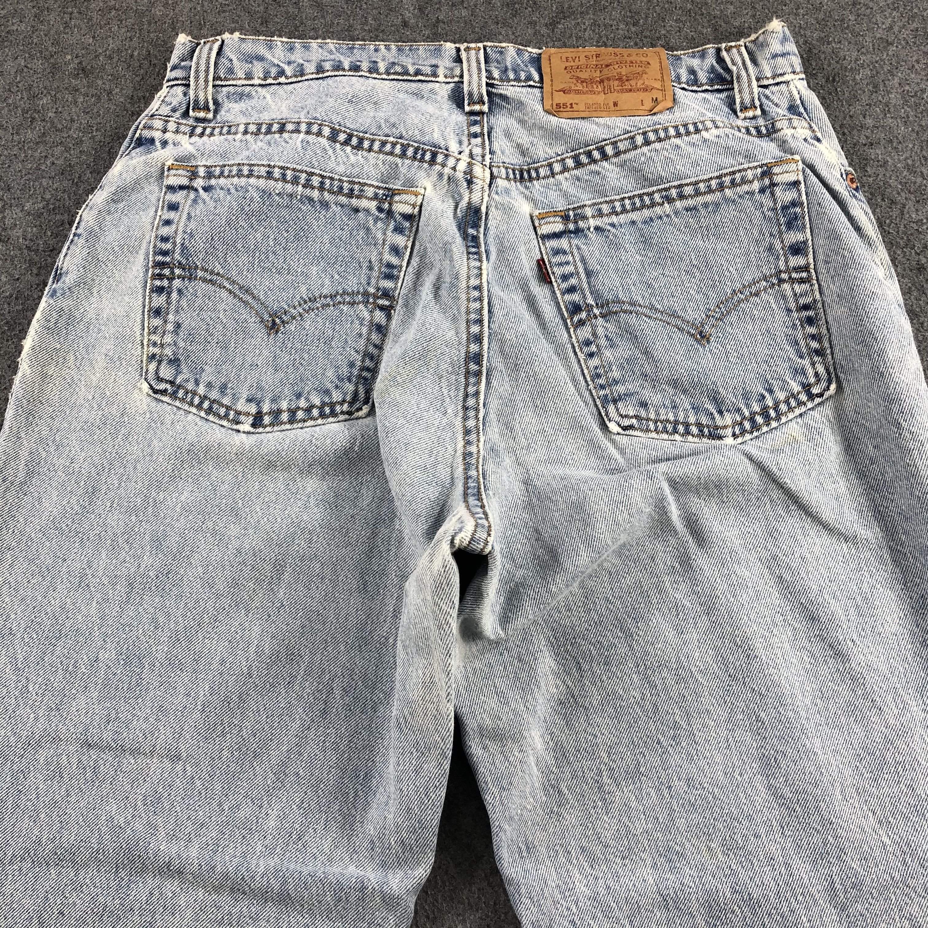 Levi's 90s Vintage Light Wash Levis 551 Jeans-J1583 Size US 33 - 4 Thumbnail