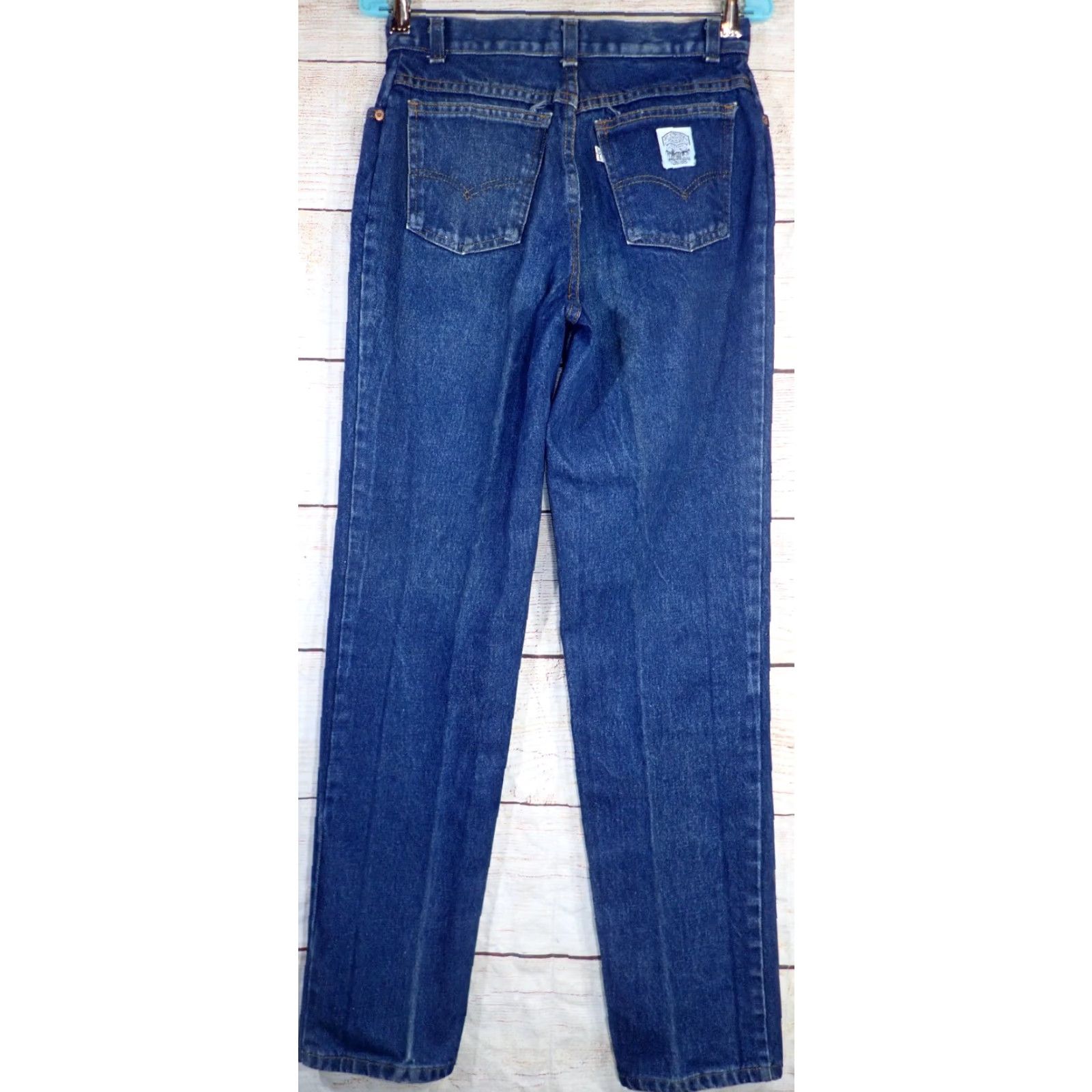 Levi's VINTAGE Levi's Jeans 80s 1983 Women’s 29x31 White Patch Tab High Waist Taper Leg 12 Womens Mens? Size 34" / US 12 / IT 48 - 3 Thumbnail