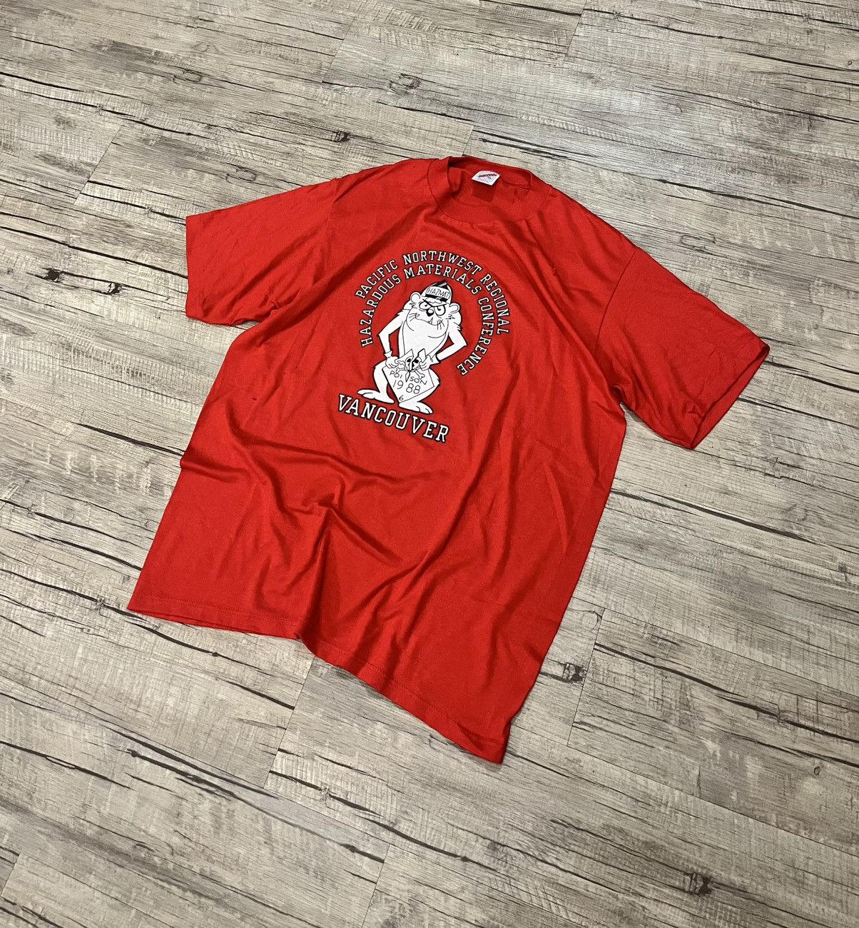 Jerzees Vintage 80’s Jerzees Taz Vancouver Tee SZ XL Size US XL / EU 56 / 4 - 1 Thumbnail