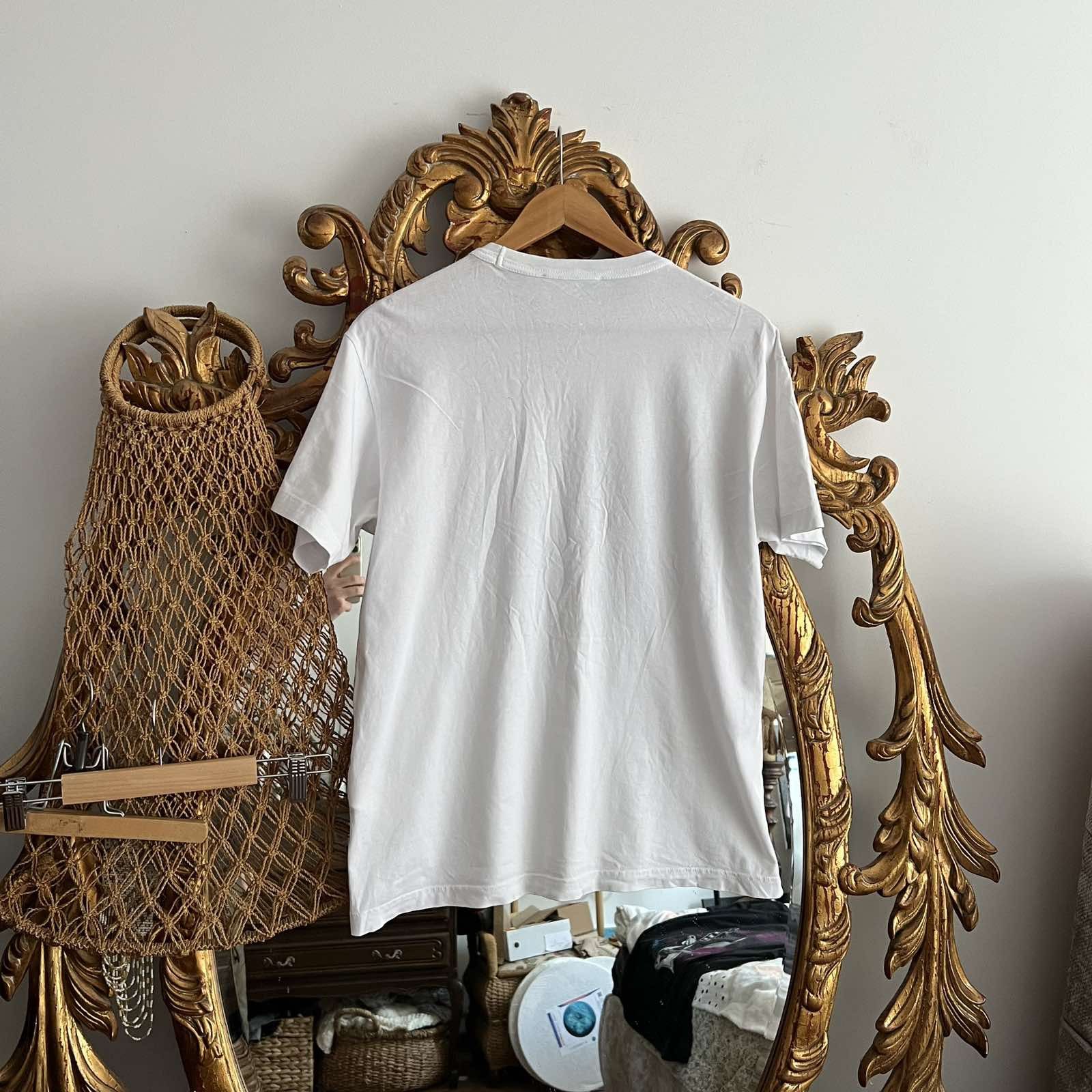 Versace Versace Jeans Couture Tee Big logo gold Sz M Size US M / EU 48-50 / 2 - 3 Thumbnail