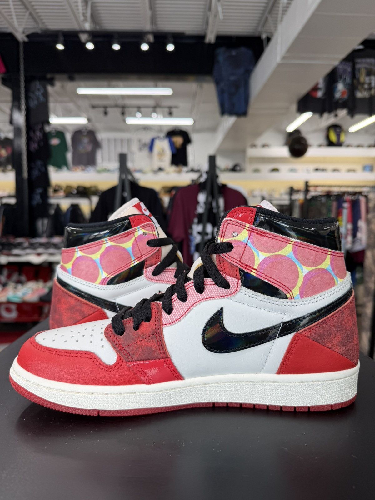 Jordan Brand Air Jordan 1 Spider-Man Across The Spider-Verse Size 8.5 Size US 8.5 / EU 41-42 - 4 Thumbnail