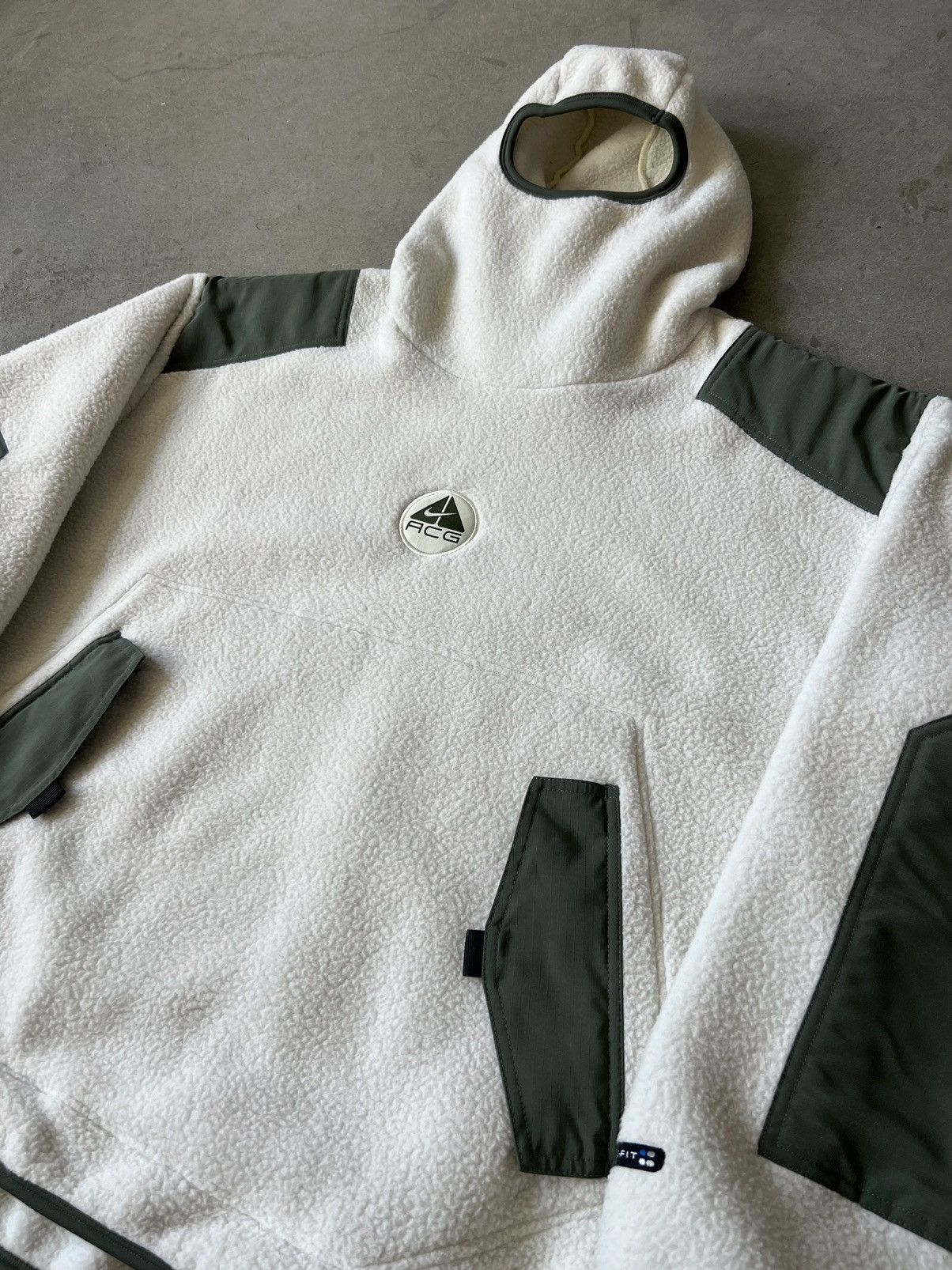Vintage Nike ACG Vintage Sherpa Fleece Ninja Balaclava Sweatshirt Size US XL / EU 56 / 4 - 3 Thumbnail