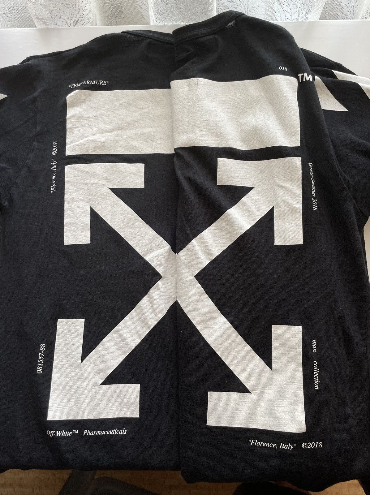 Off-White × Virgil Abloh Off-White Virgil Abloh Mona Lisa Tee Arrow Logo SS18 T-shirt Size US S / EU 44-46 / 1 - 14 Thumbnail
