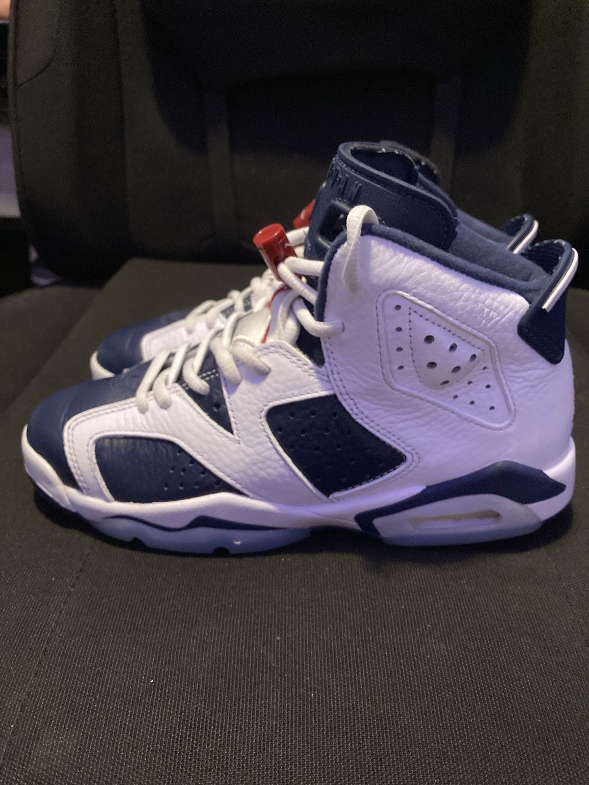 Jordan Brand Air Jordan 6 Olympic “Kids” Size US 5 / EU 37 - 2 Thumbnail