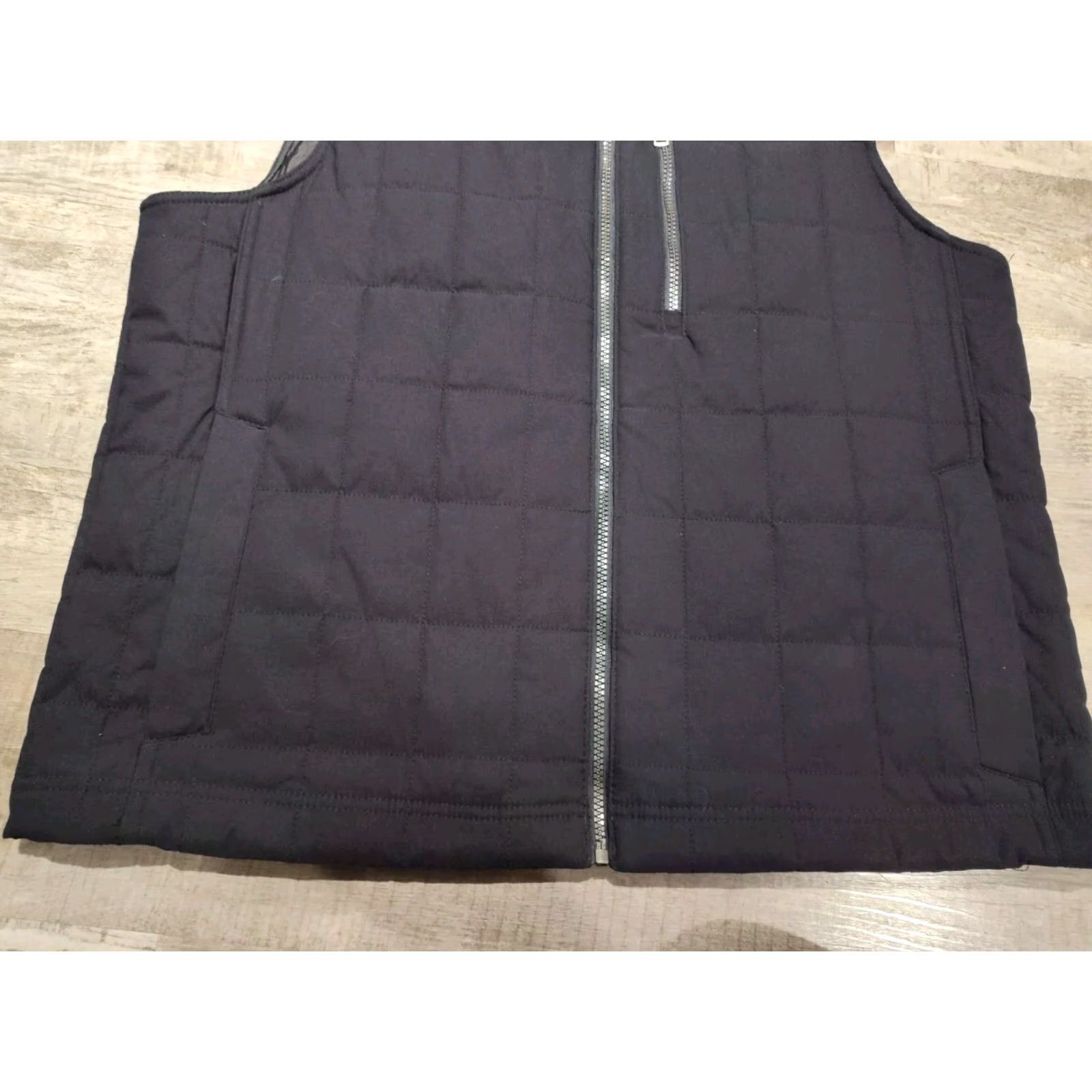 Orvis Orvis Quilted Vest Jacket Zip Up Front 1174138 Black Men’s Size Large EUC Size US L / EU 52-54 / 3 - 2 Thumbnail