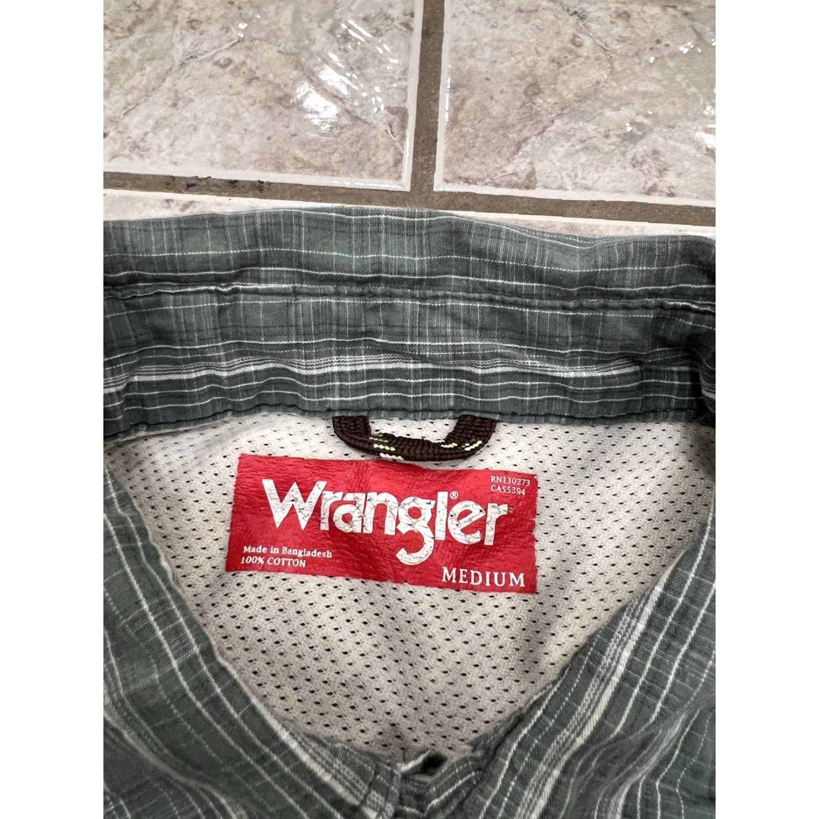 Wrangler Wrangler Shirt Plaid Button-Up Men’s Medium Green Casual Western, Outdoors, Cotton, Short Sleeve, Pockets, All Seasons Size US M / EU 48-50 / 2 - 5 Thumbnail