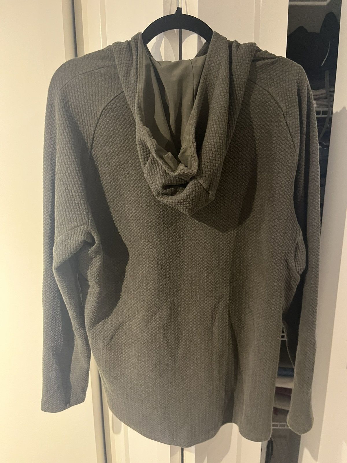 Lululemon Mens Lululemon sweatshirt Size US L / EU 52-54 / 3 - 2 Thumbnail