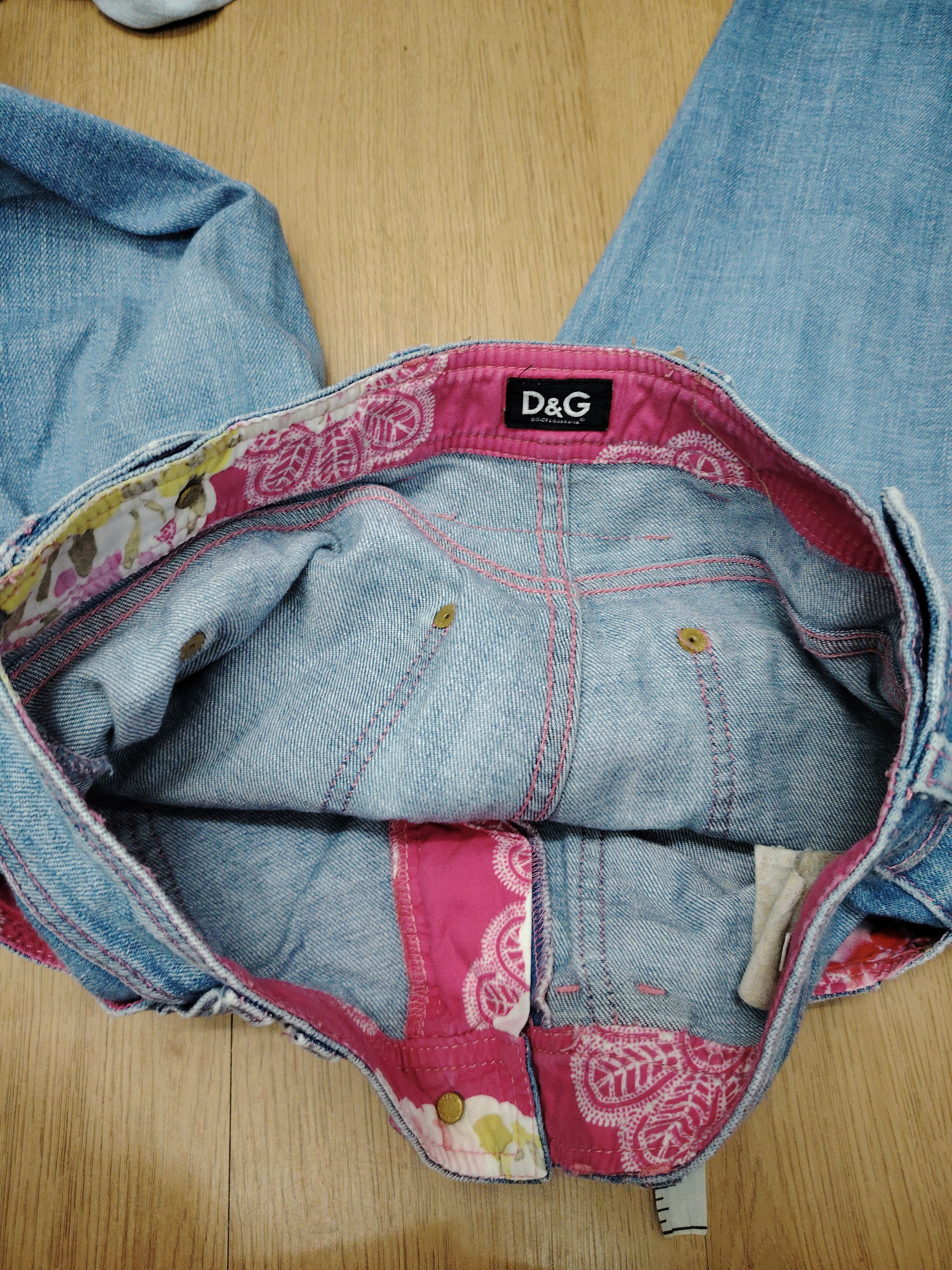 Dolce & Gabbana 💥BEST OFFER💥DOLCE AND GABBANA DISTRESSED SLIM FIT DENIM Size 32" / US 10 / IT 46 - 9 Thumbnail