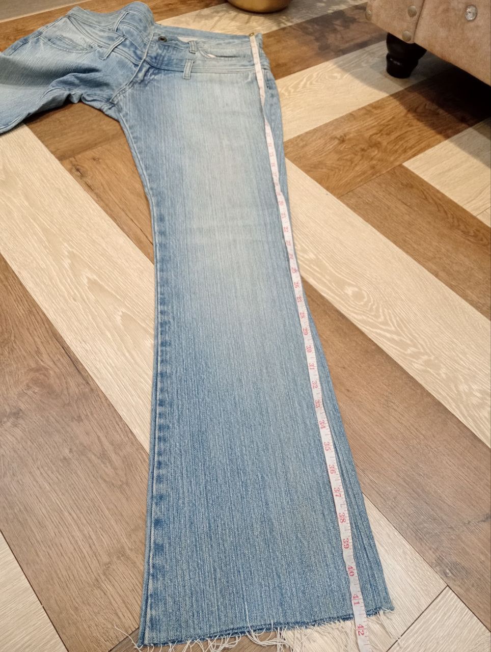 The Difference JAPANESE RUPERT THE DIFFERENCE FLARED BLUE JEANS Size US 34 / EU 50 - 13 Thumbnail