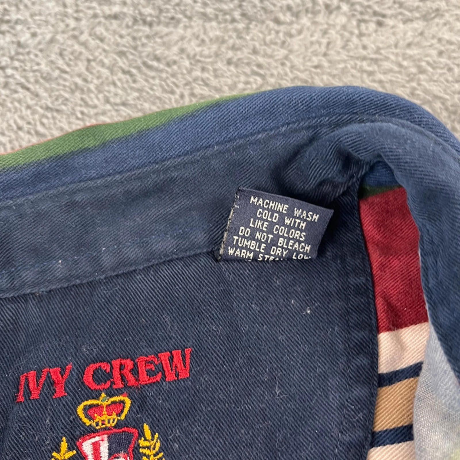 Tommy Hilfiger Vintage Tommy Hilfiger Ivy Crew Shirt L Red Blue Green White Size US L / EU 52-54 / 3 - 4 Thumbnail