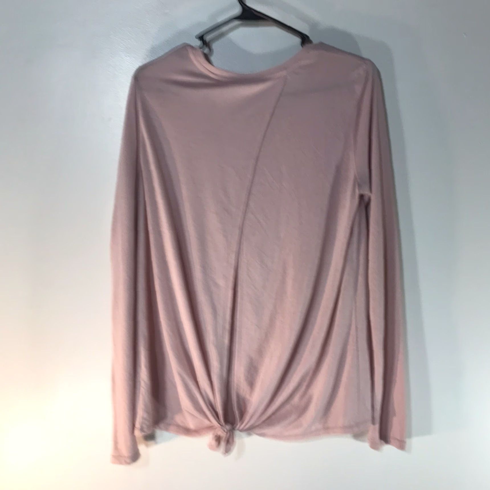 Old Navy Old Navy Active Flyback Top Womens Size M Pink Casual Lightweight Long Sleeve Size M / US 6-8 / IT 42-44 - 2 Thumbnail