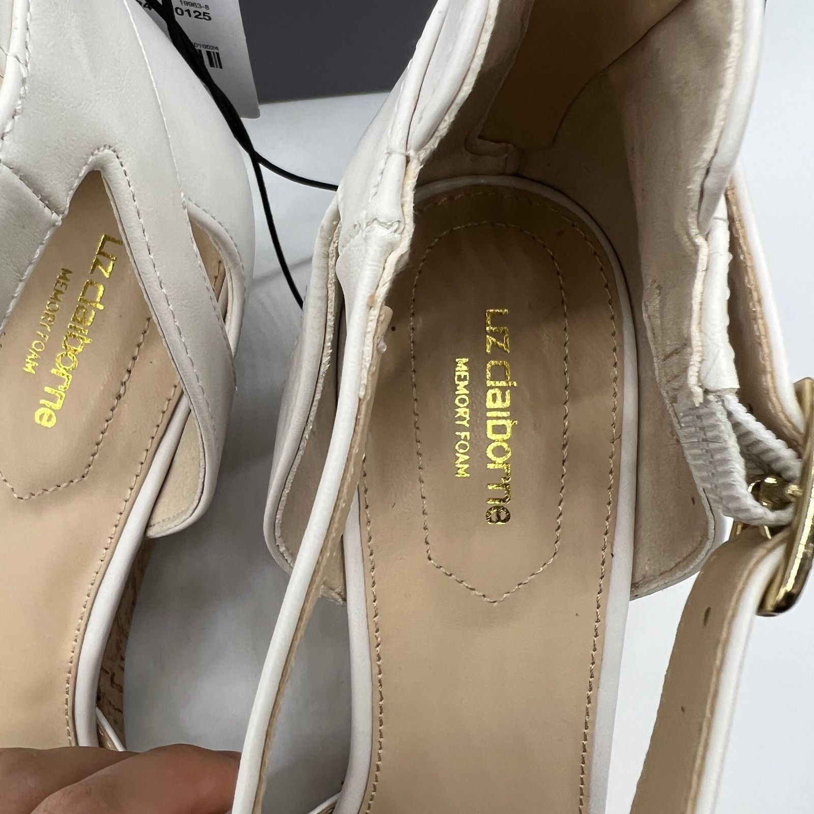 Other Liz Claiborne Womens Octavia Wedge Sandals White Size 11M Size US 11 / IT 41 - 11 Thumbnail