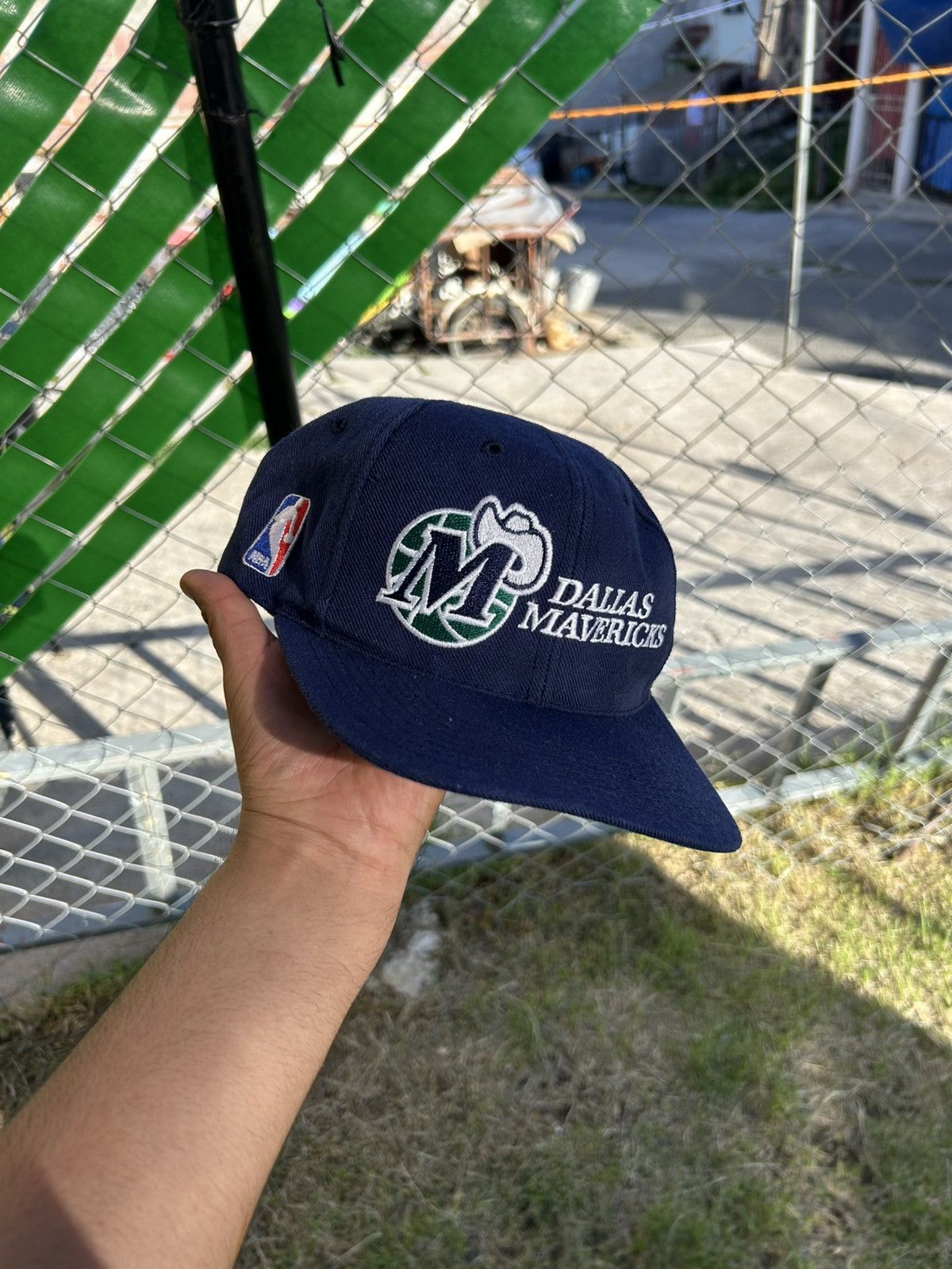 Sports Specialties Vintage Dallas Mavericks Sports specialties side logo hat Size ONE SIZE - 9 Thumbnail
