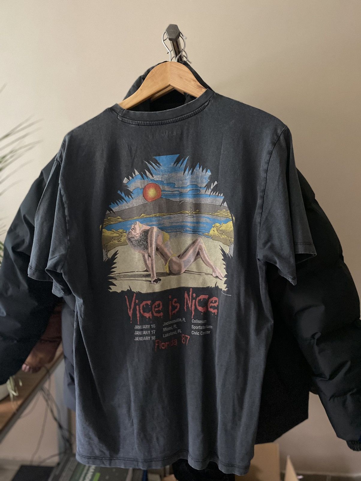 Iron Maiden Rare print Iron Maiden Tshirt Size US M / EU 48-50 / 2 - 2 Thumbnail
