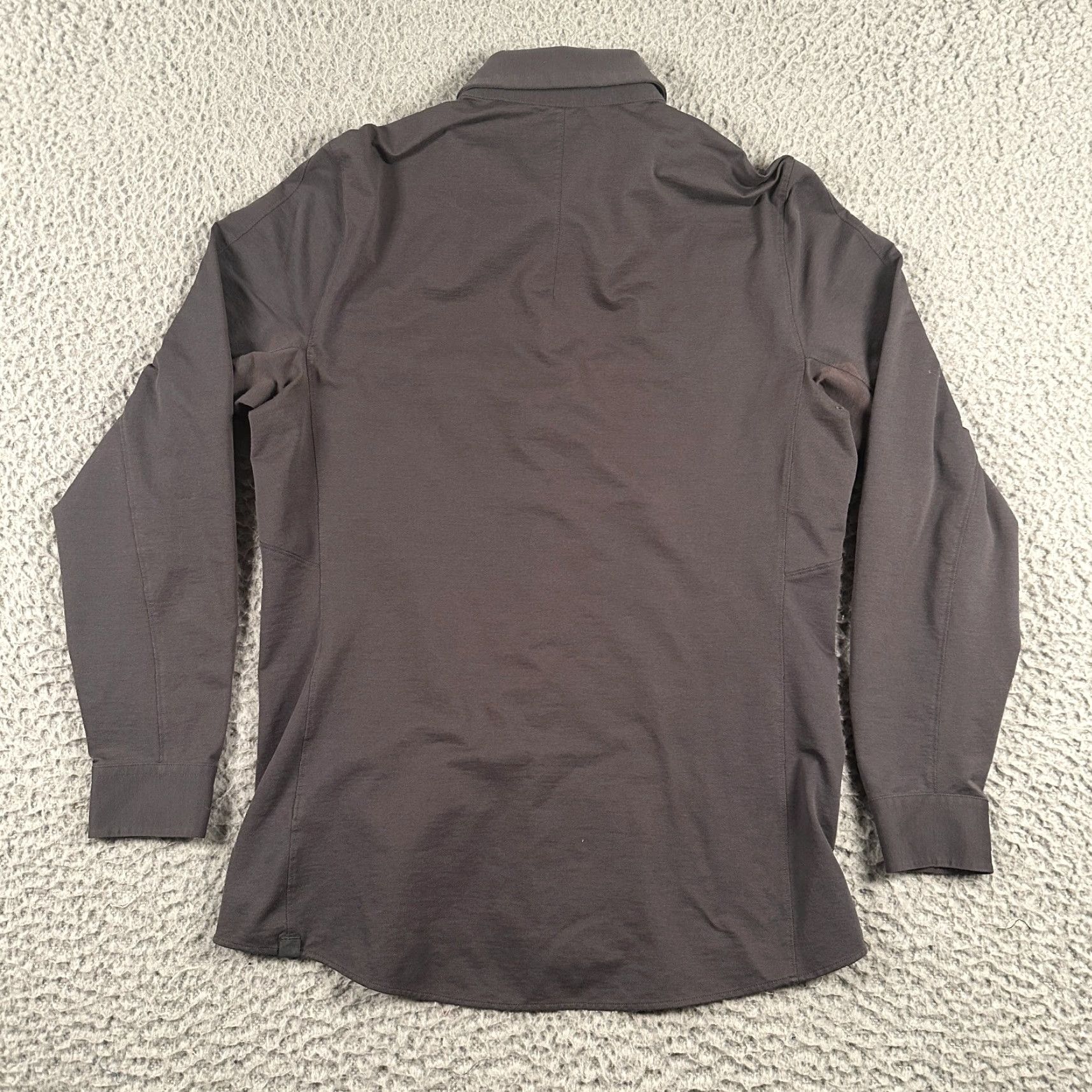 Lululemon Lululemon Commission Shirt Men Large Gray Button Up Stretch Long Sleeve Flaws Size US L / EU 52-54 / 3 - 6 Thumbnail