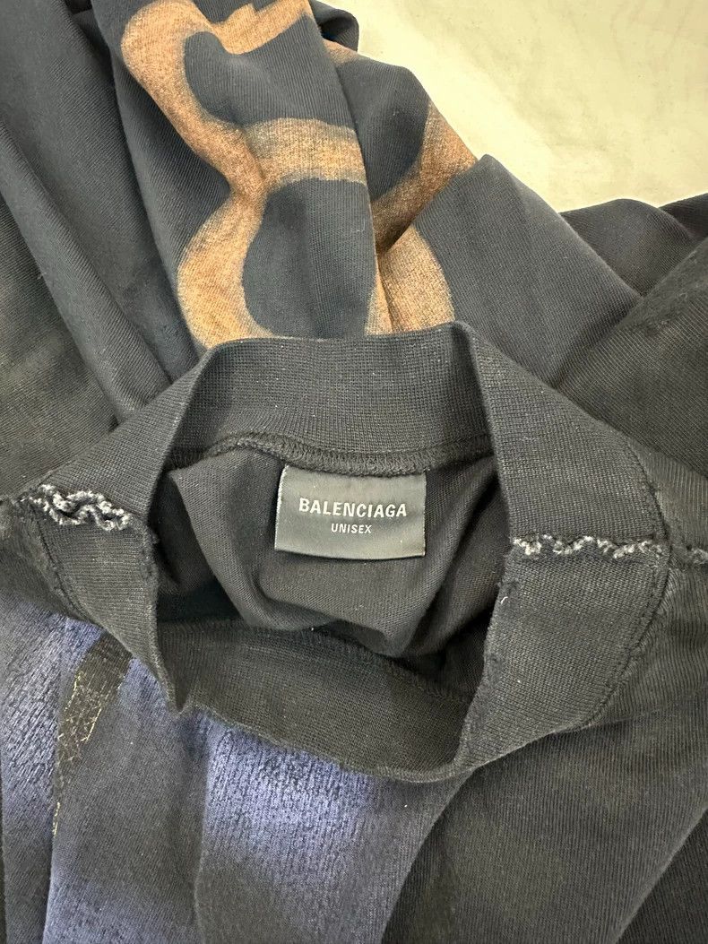 Balenciaga Balenciaga Eiffel Tower Moonlit Night Washed Distressed Tw Size US S / EU 44-46 / 1 - 4 Thumbnail