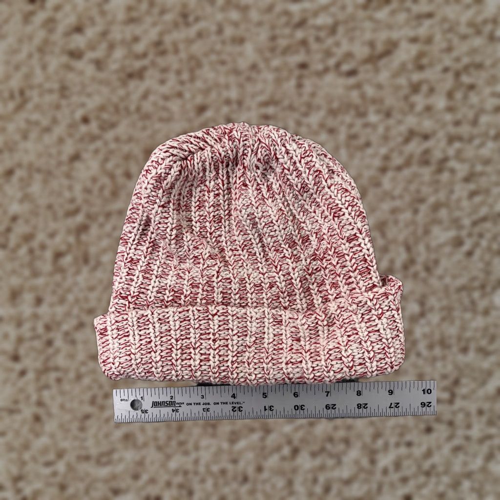 Vintage Unbranded Beanie Hat Adult One Size Red Knit Acrylic Beanie Ski Style Unisex Adults Winter Men Women Size ONE SIZE - 1 Thumbnail