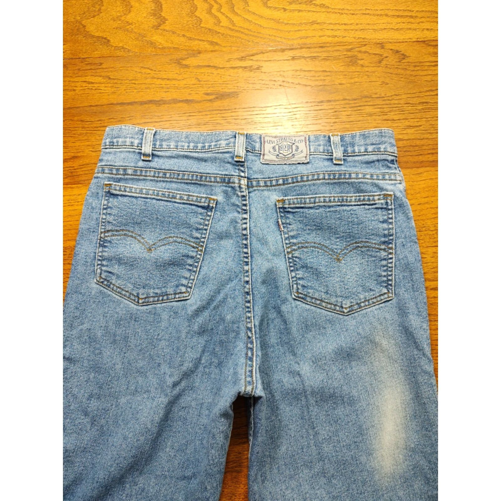 Levi's VINTAGE Levi's Silver Medal Tab Jeans Mens 33x37 Blue Denim 90s USA Made Size US 33 - 3 Thumbnail