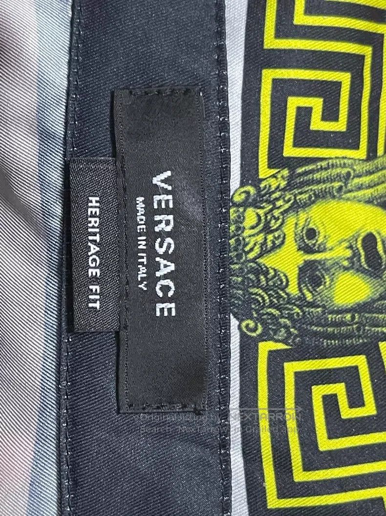 Versace Versace Men's baroque print short-sleeved shirt Size US XL / EU 56 / 4 - 3 Thumbnail