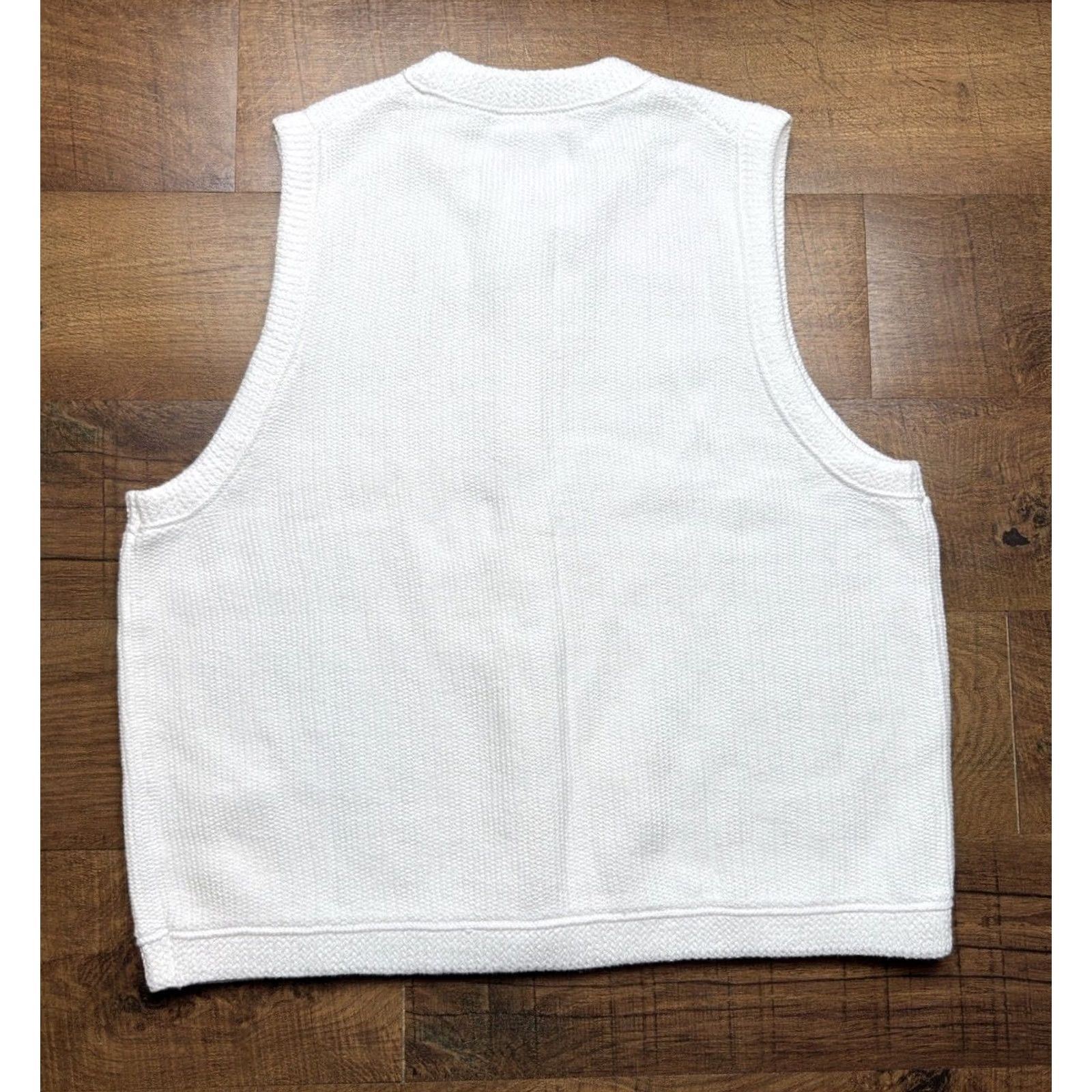 J.Crew NWT J. Crew Cropped button-up sweater shell Women’s Classic White Size 2X Vest Cardigan Sleeveless Crew Neck 100% Cotton Button Size XXL / US 16-18 / IT 52-54 - 3 Thumbnail
