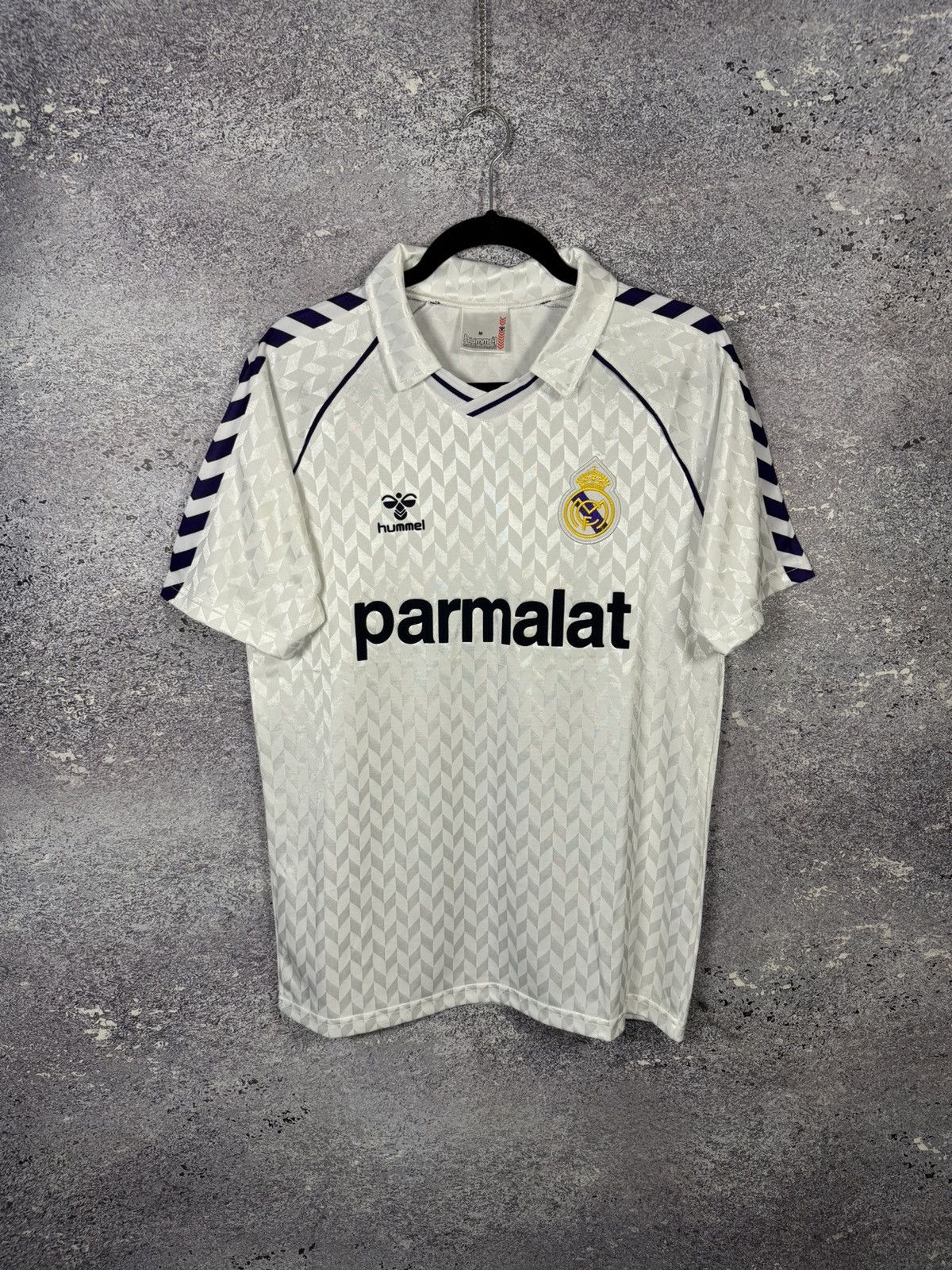 Other Retro 80’s Real Madrid 1986/87 Fan Soccer Jersey Size US M / EU 48-50 / 2 - 1 Thumbnail
