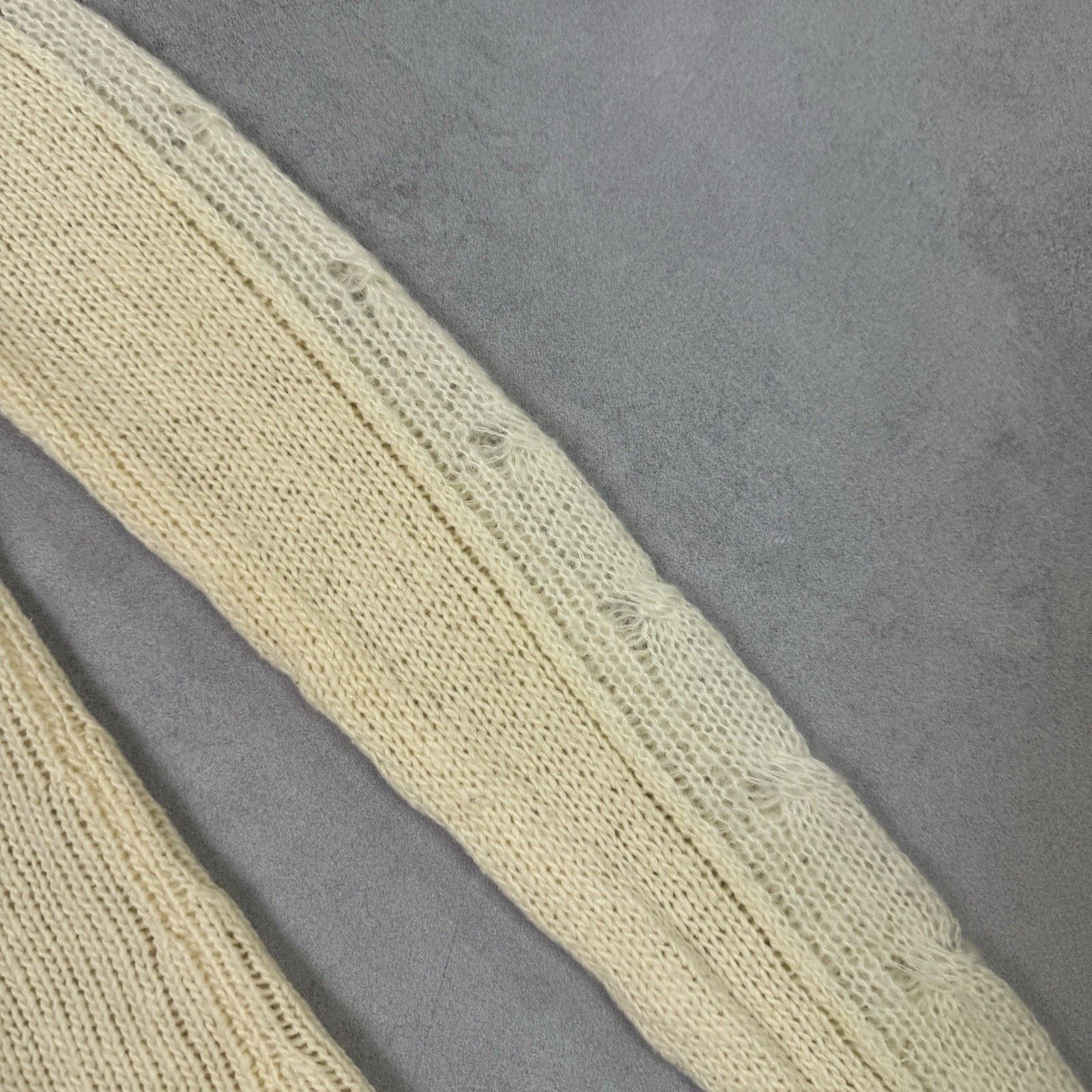 Armani Armani Jeans Women Sweater Milk Beige Size US 4 IT 38 Wool Size XS / US 0-2 / IT 36-38 - 3 Thumbnail