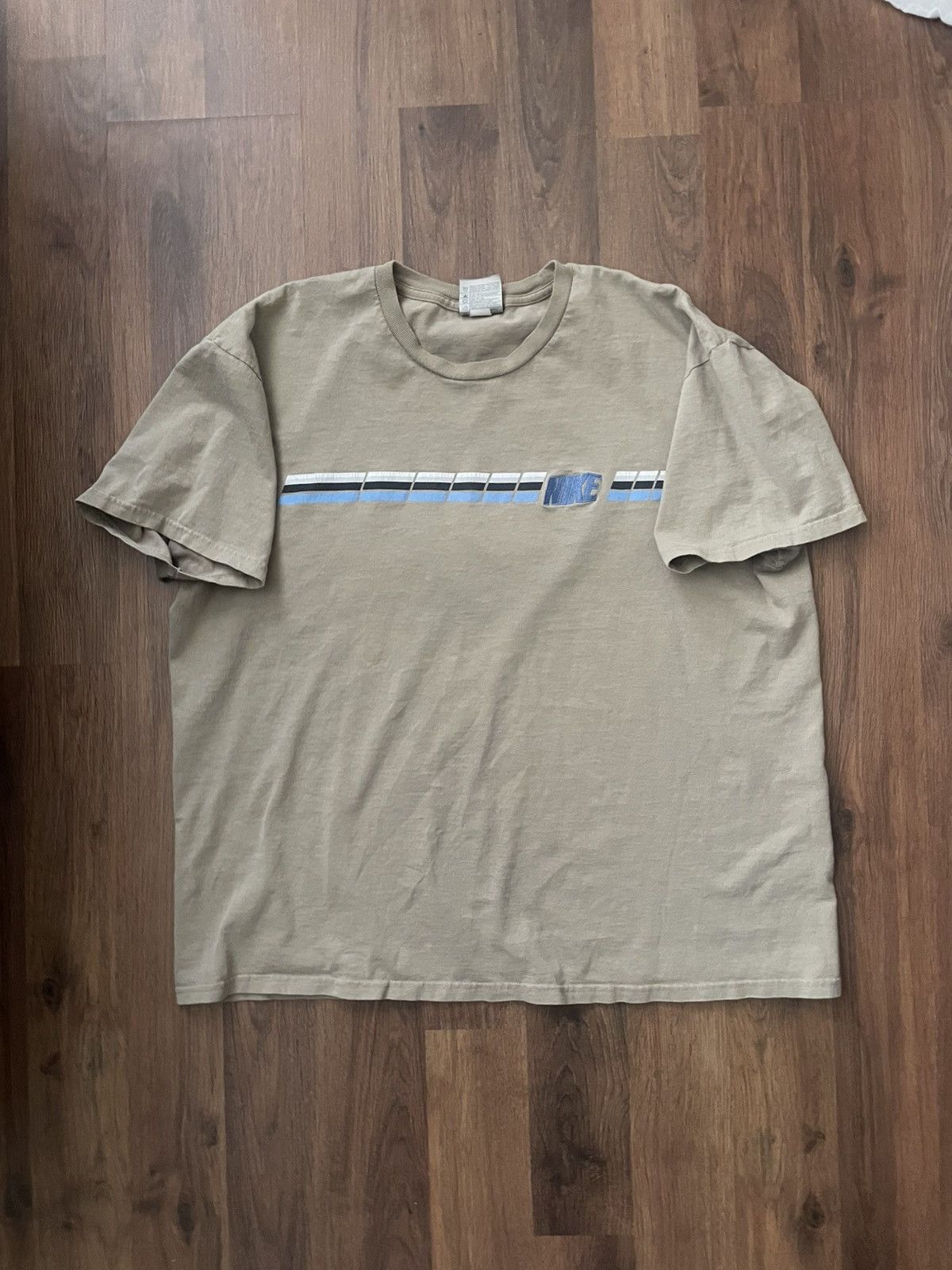 Nike × Vintage 01’ Nike Rally Tee Shirt Size US XL / EU 56 / 4 - 1 Thumbnail