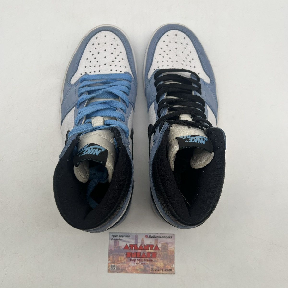 Nike Air Jordan 1 High University blue Size US 8.5 / EU 41-42 - 7 Thumbnail