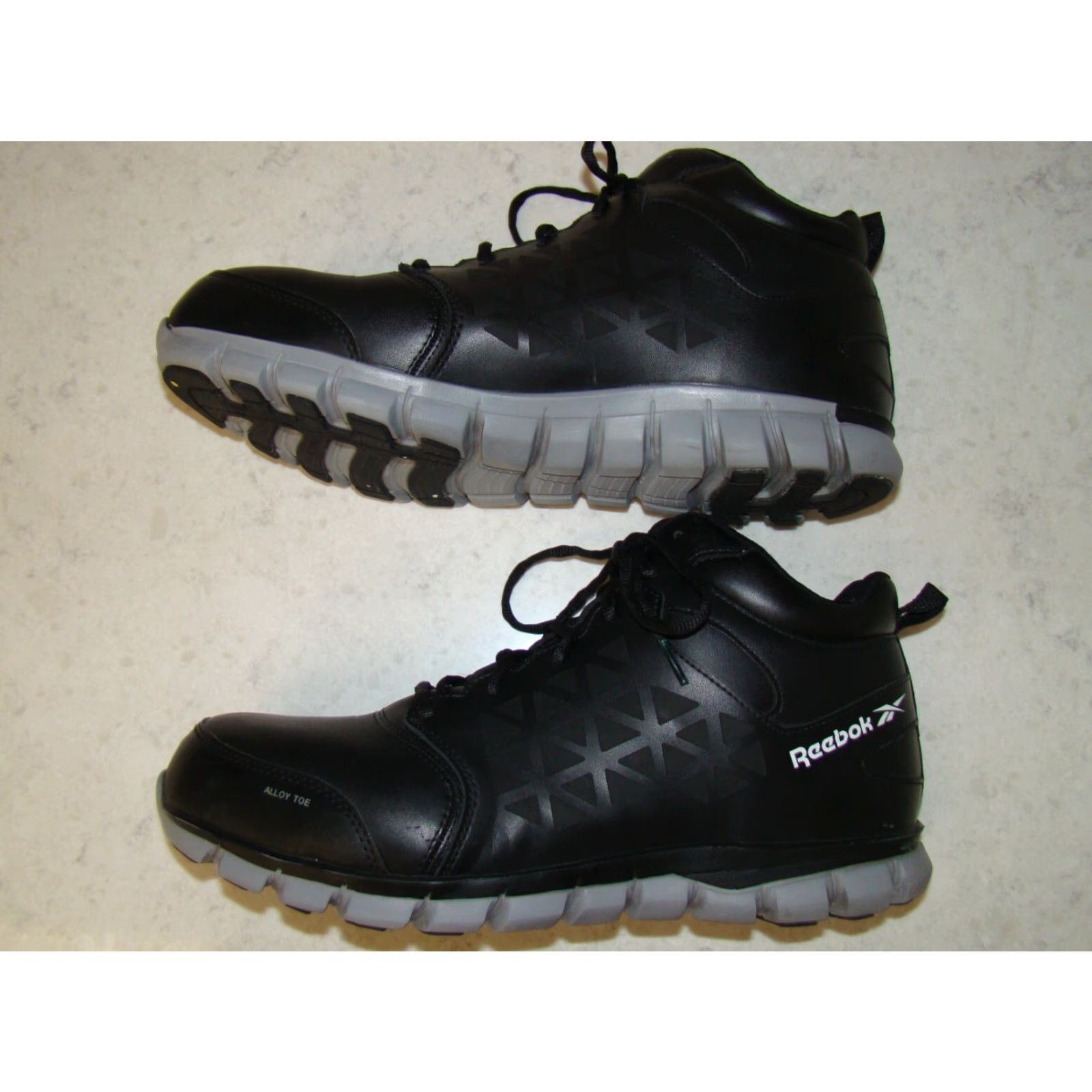 Reebok VINTAGE? No, but adjust: Reebok Work Mens Size 14 W Black Leather Mid Cut Boots ASTM F2413-18 EH Work Boots Size US 14 / EU 47 - 5 Thumbnail